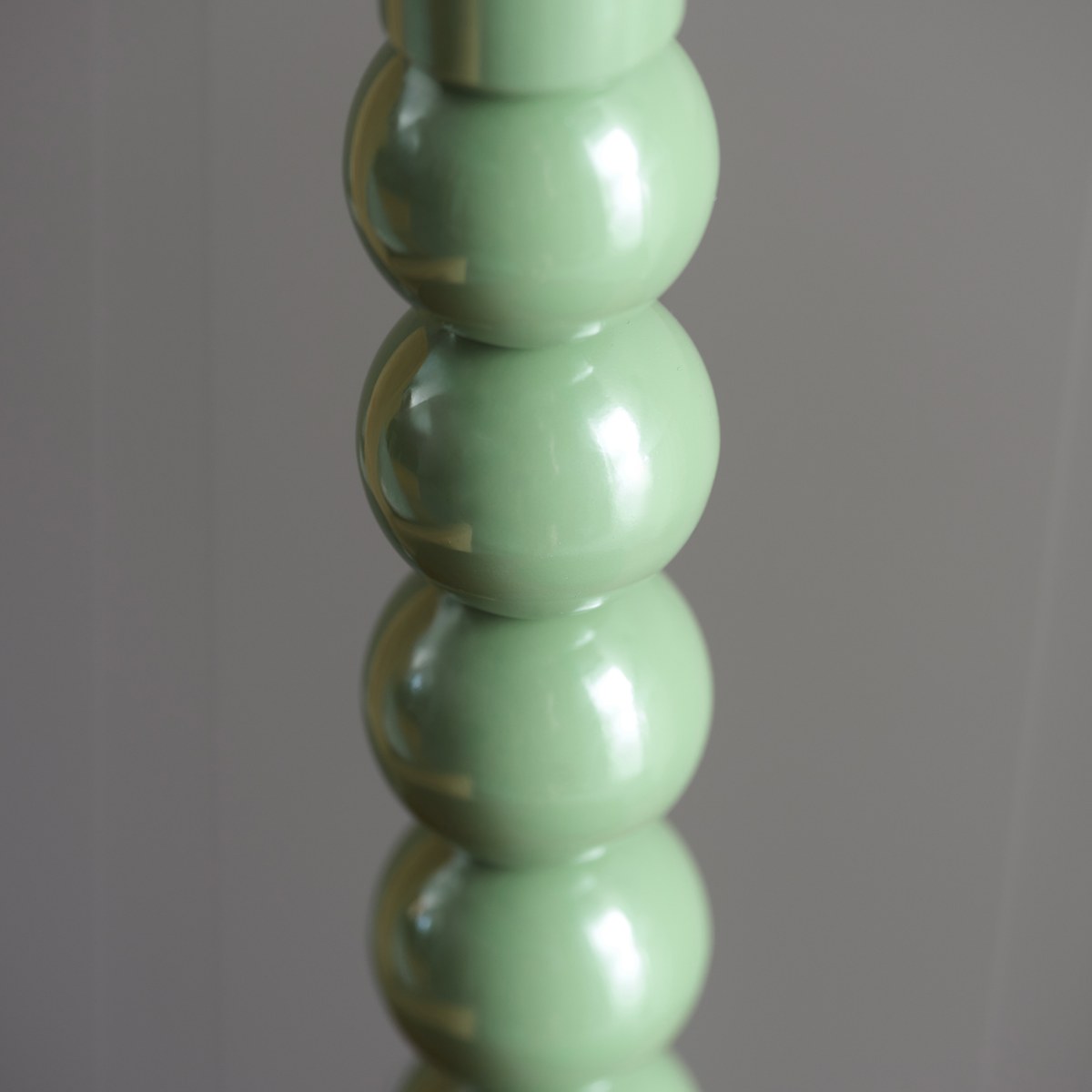 Endon Higgledy Table Lamp in Cotswold Green with Leaf 25cm Herb Garden Green Shade