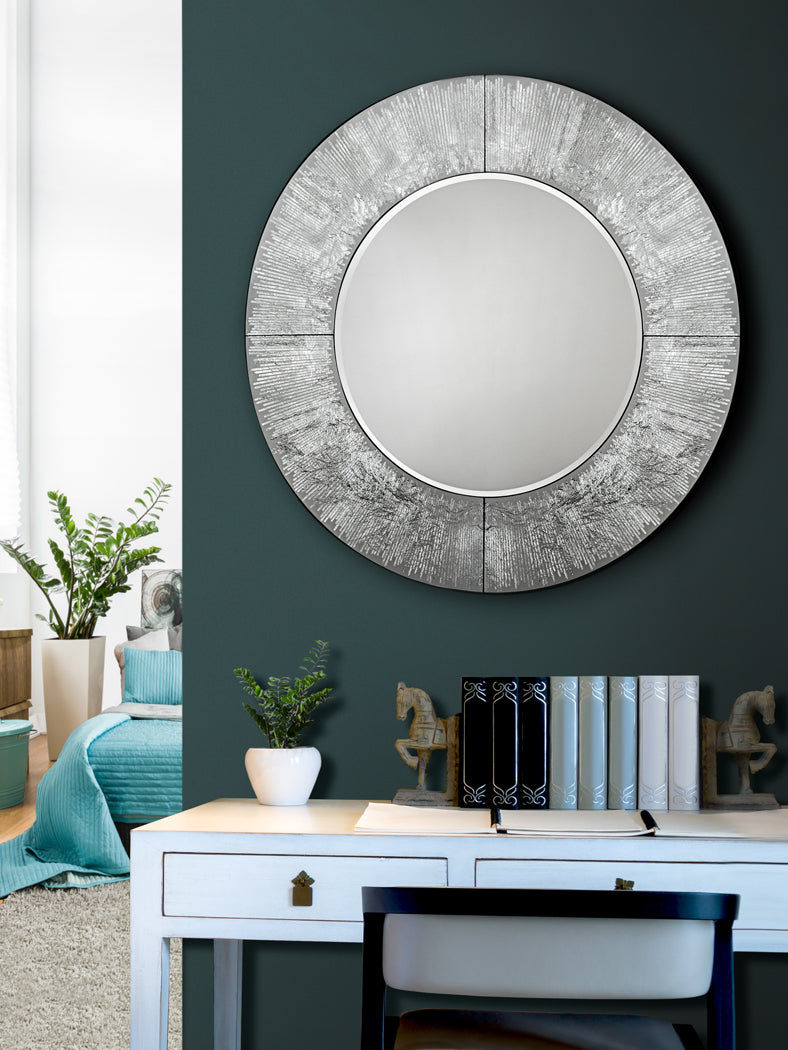 Regent Aurora Round Illuminated Mirror in Silver