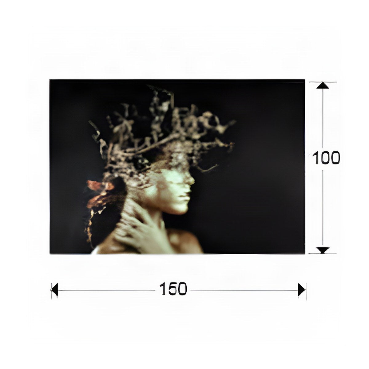 Regent Mujer Dorada Printed Glass Wall Art
