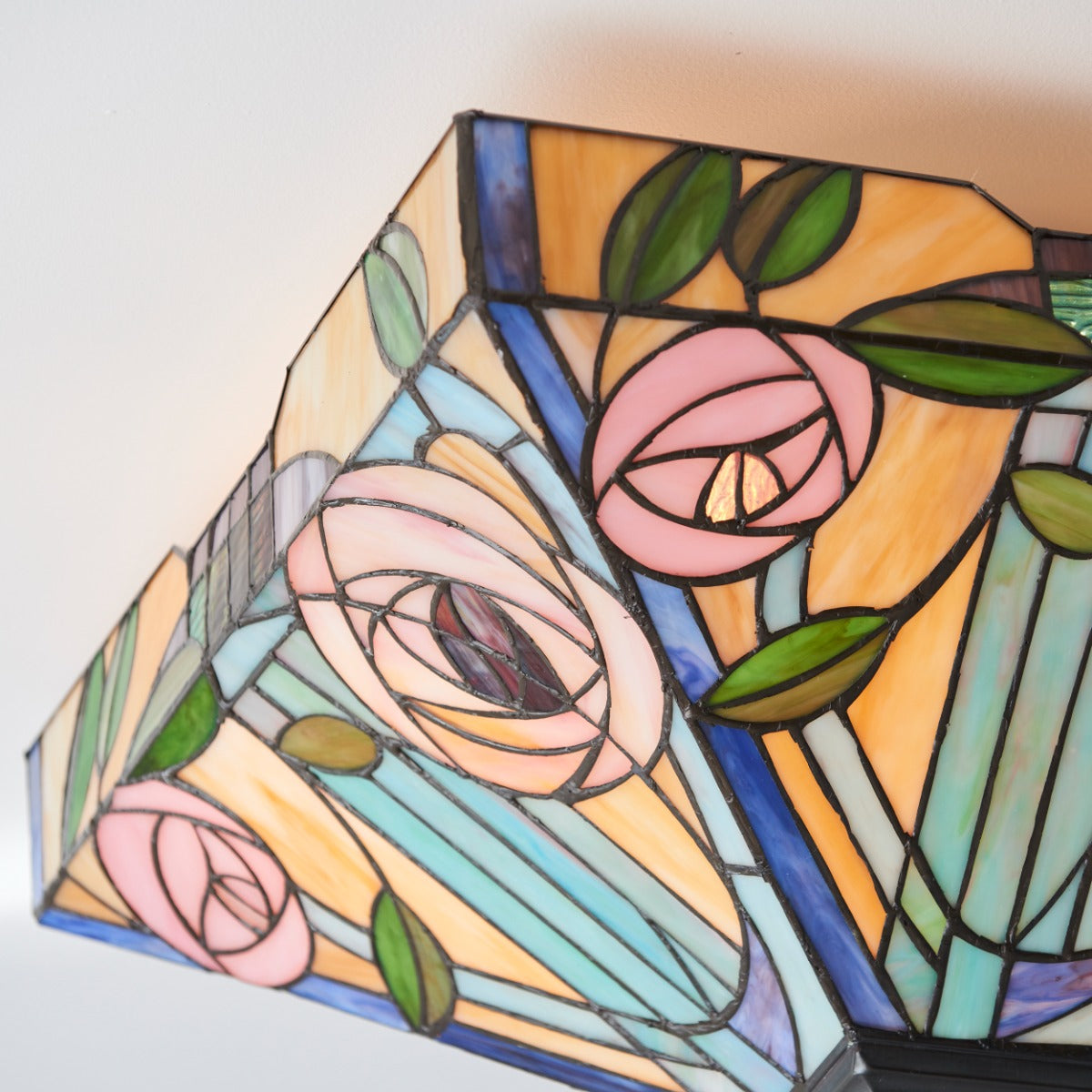 Interiors 1900 Willow 2 Light Tiffany Flush Ceiling Light