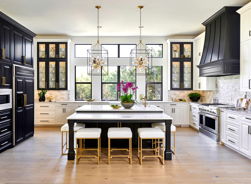 Hudson Valley Glendale 9 Light Pendant Light in Aged Brass