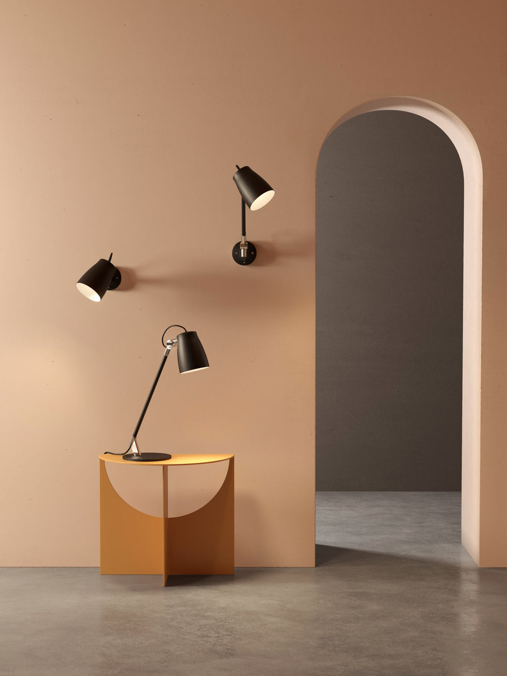 Astro Atelier Desk Lamp in Matt Black