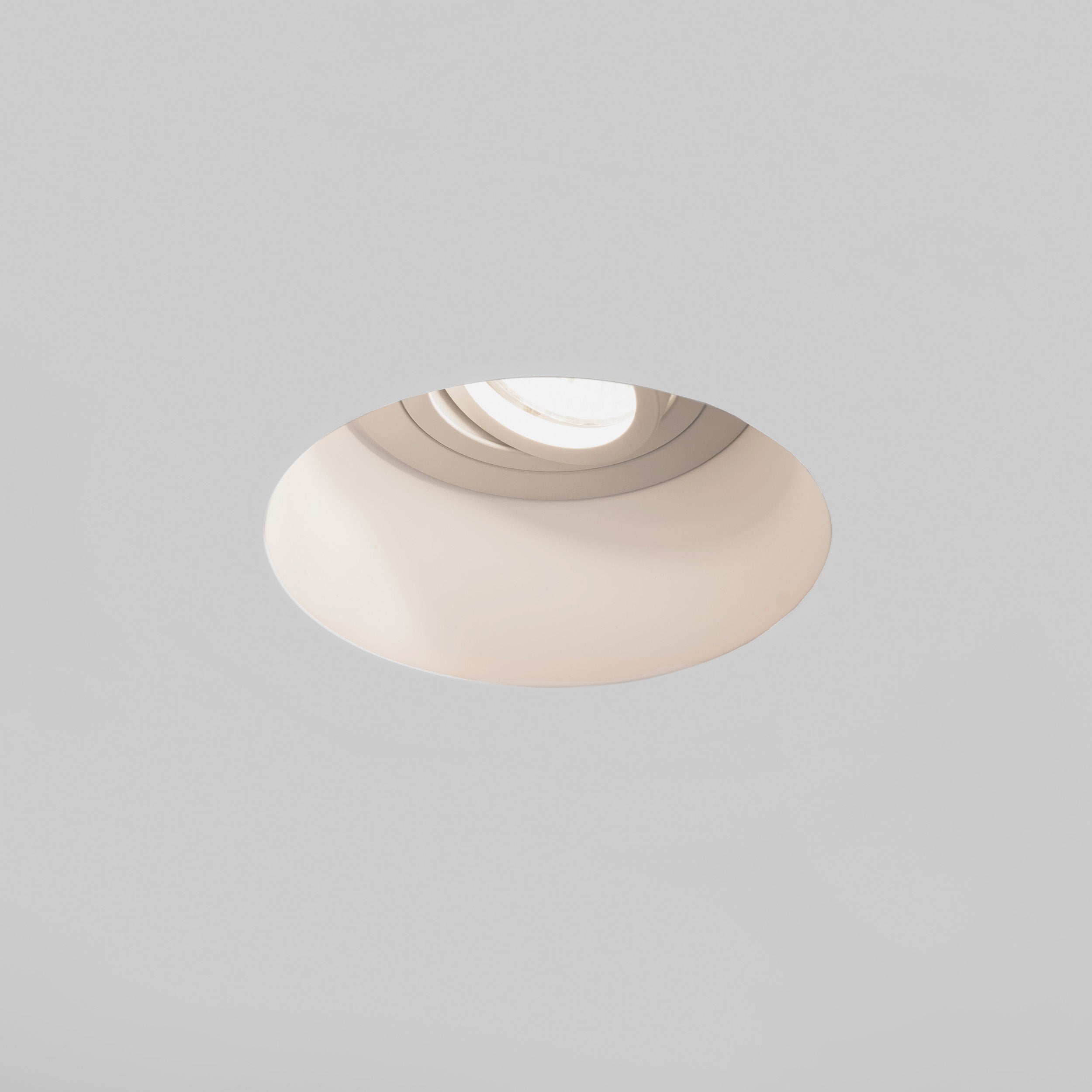Astro Blanco Round Adjustable Downlight in Plaster 1253005