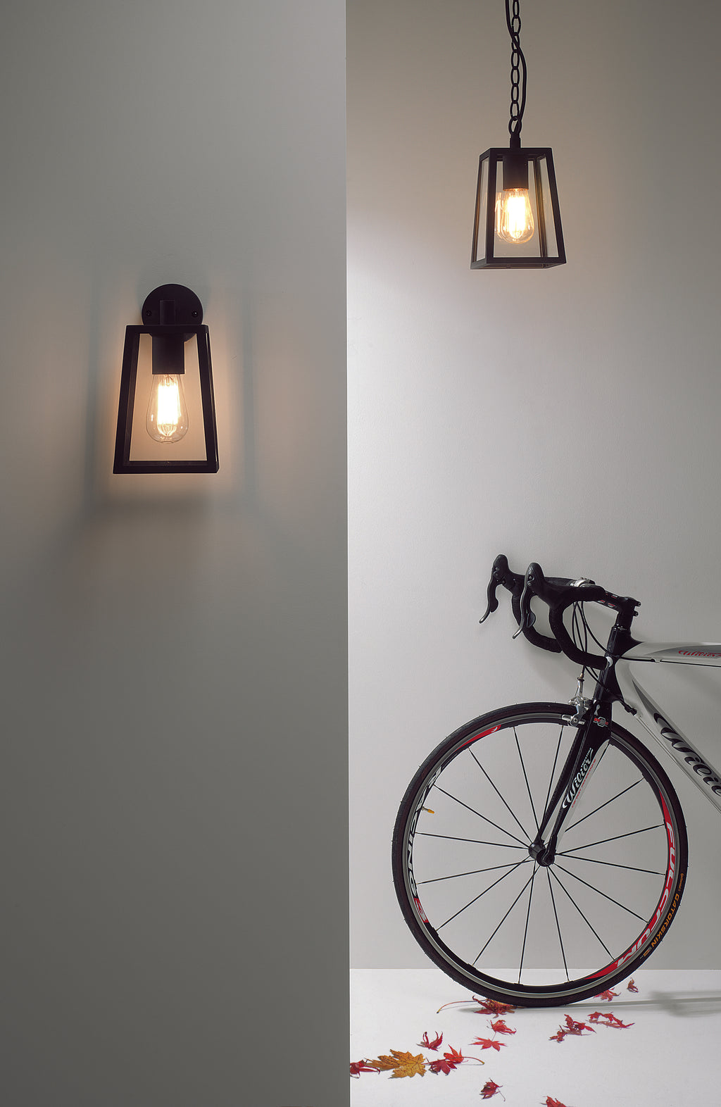 Astro Calvi 215 Outdoor Porch Pendant in Textured Black