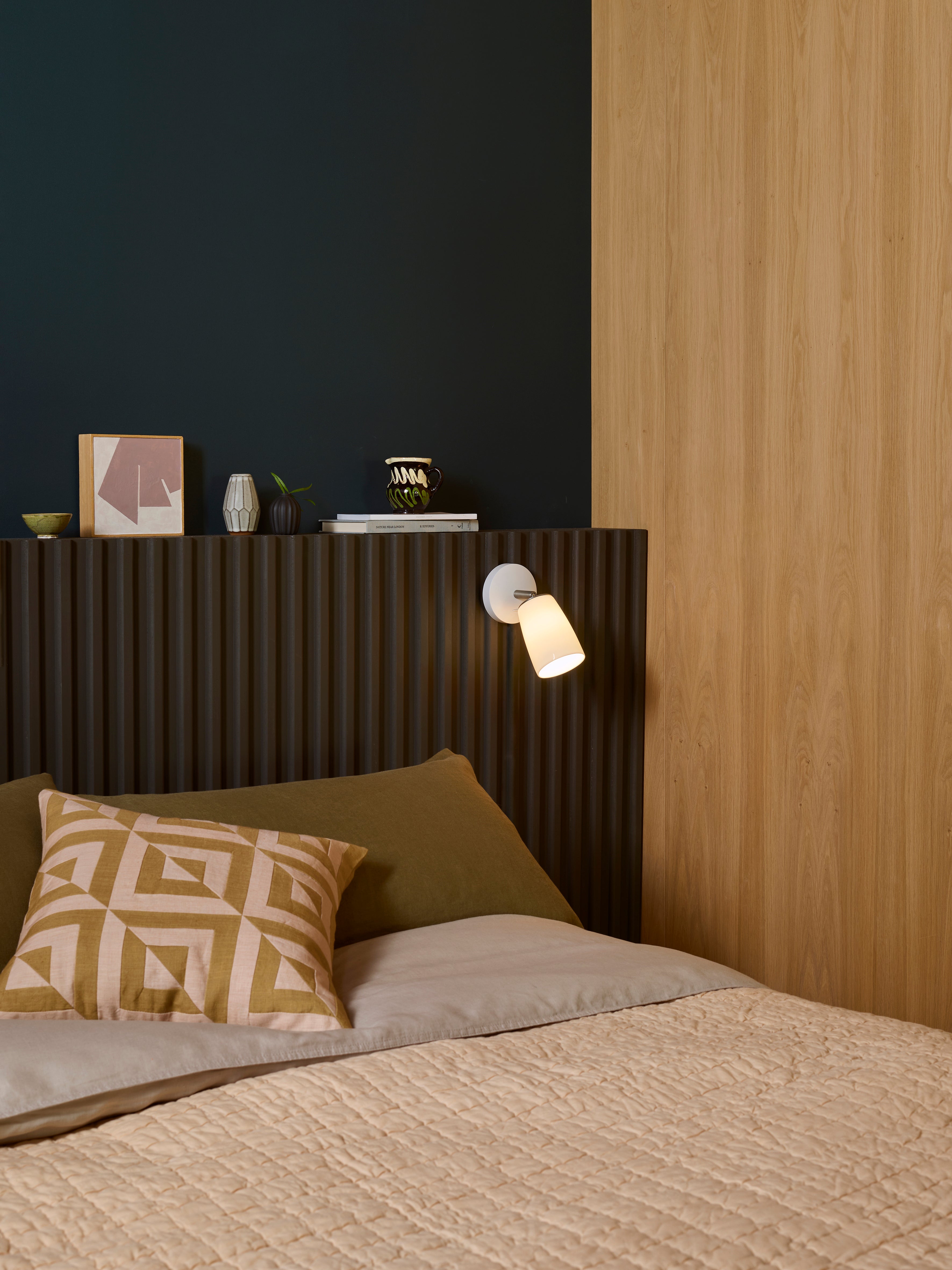 Astro Carlton Wall Light in Porcelain