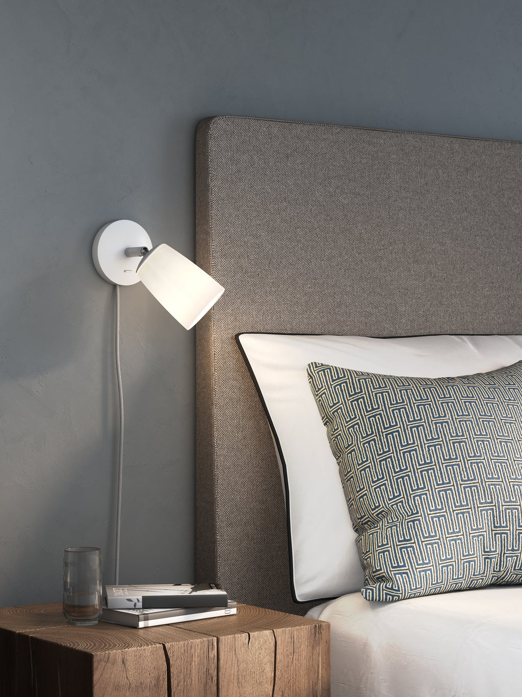 Astro Carlton Wall Plug-In Wall Light in Porcelain