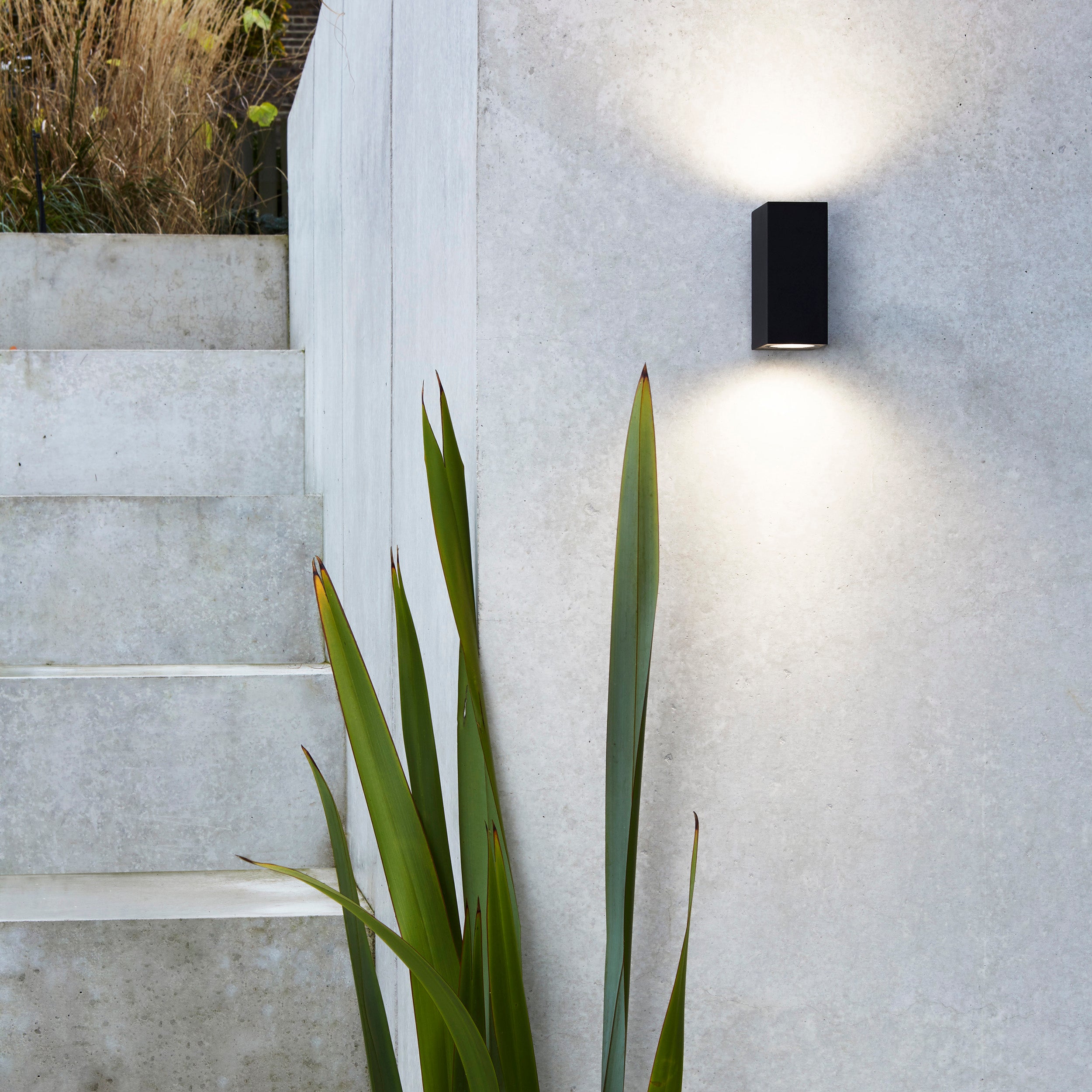 Astro Chios 150 Outdoor Wall Light in Textured Black