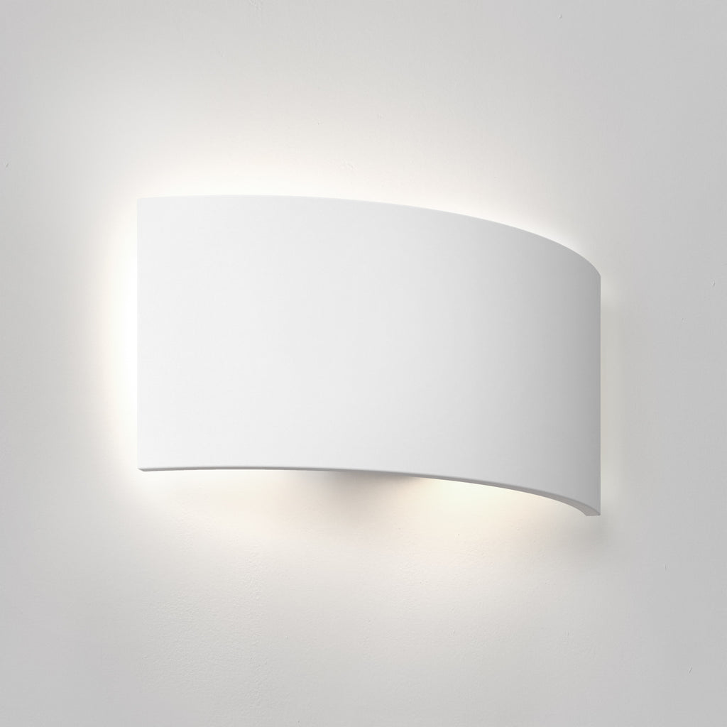 Astro Comino 320 Wall Light in Paintable Plaster
