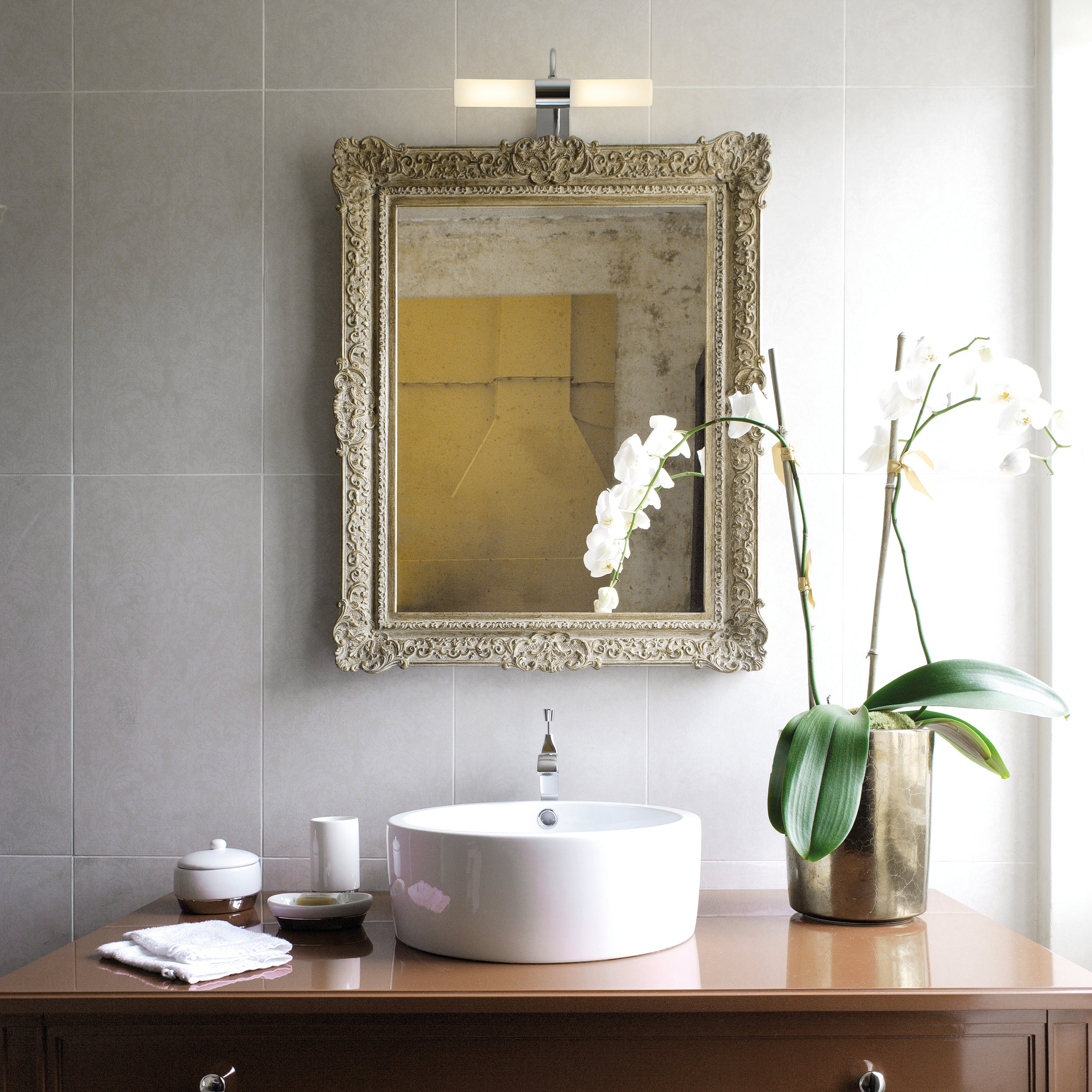 Astro Dayton Bathroom Wall Light in Polished Chrome