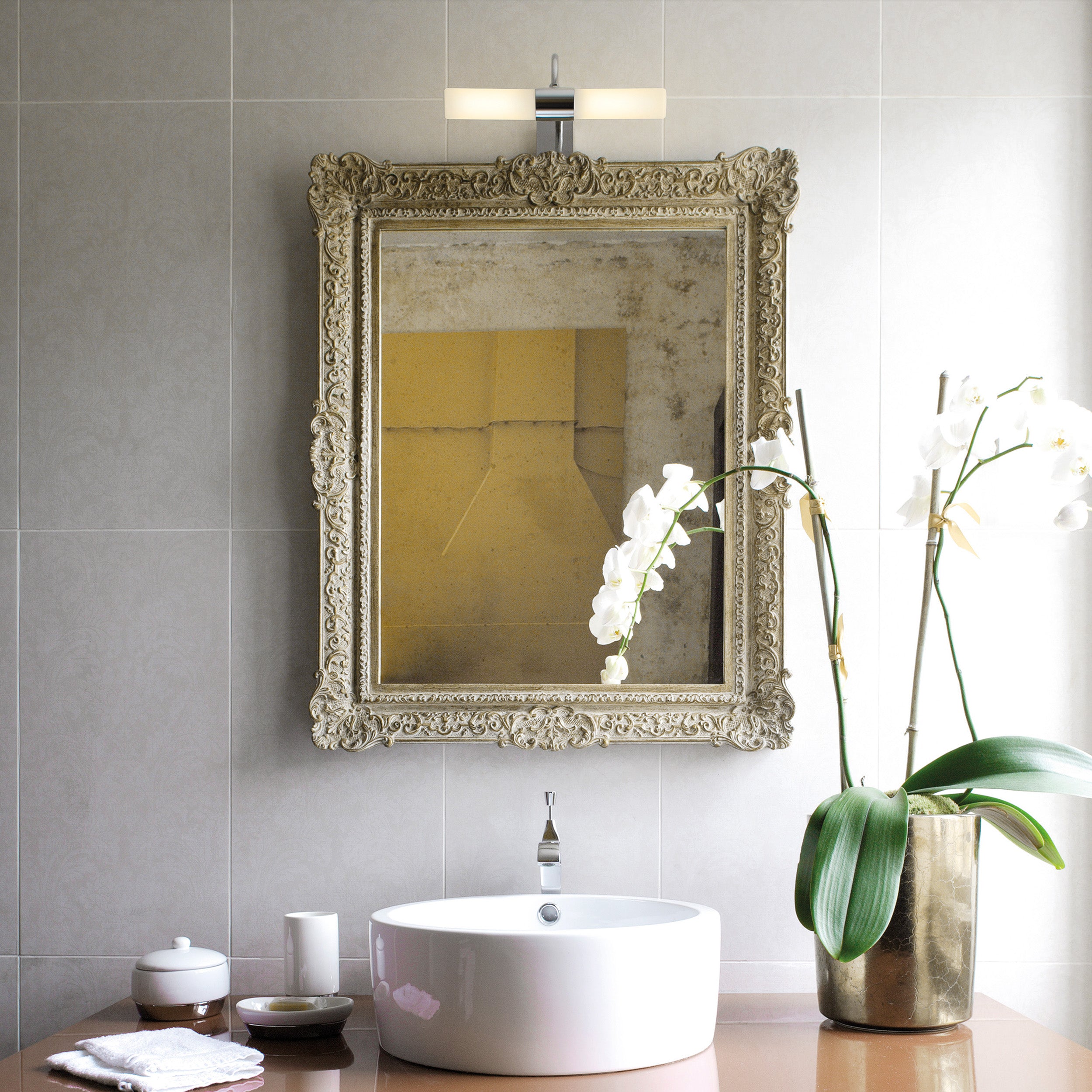 Astro Dayton Bathroom Wall Light in Polished Chrome