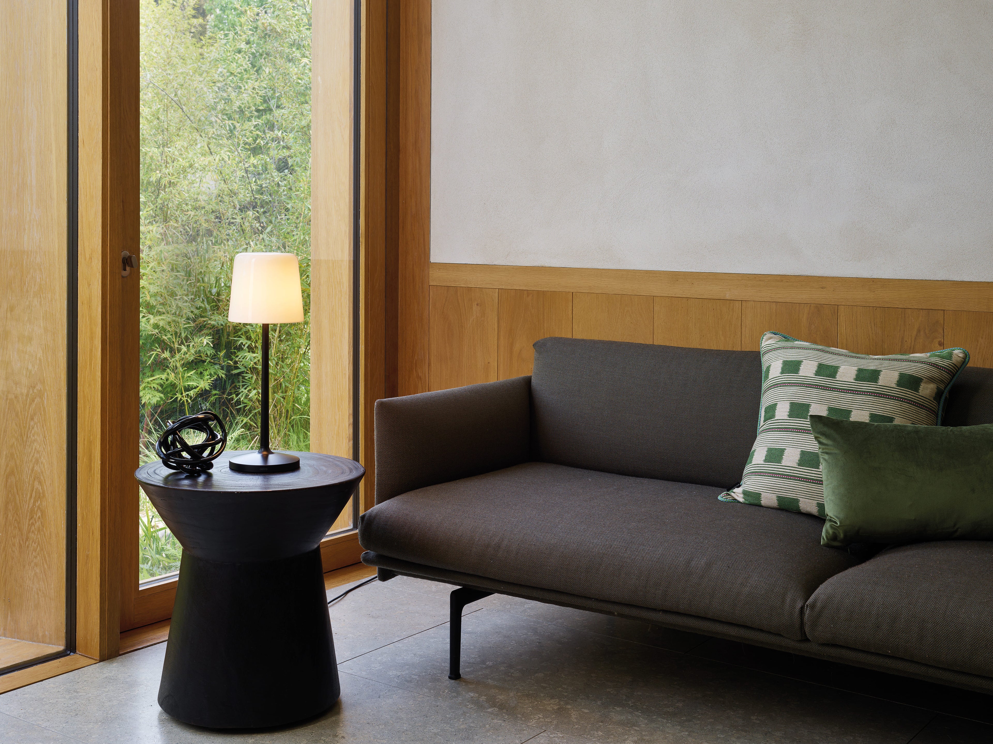 Astro Ella Desk Lamp in Matt Black