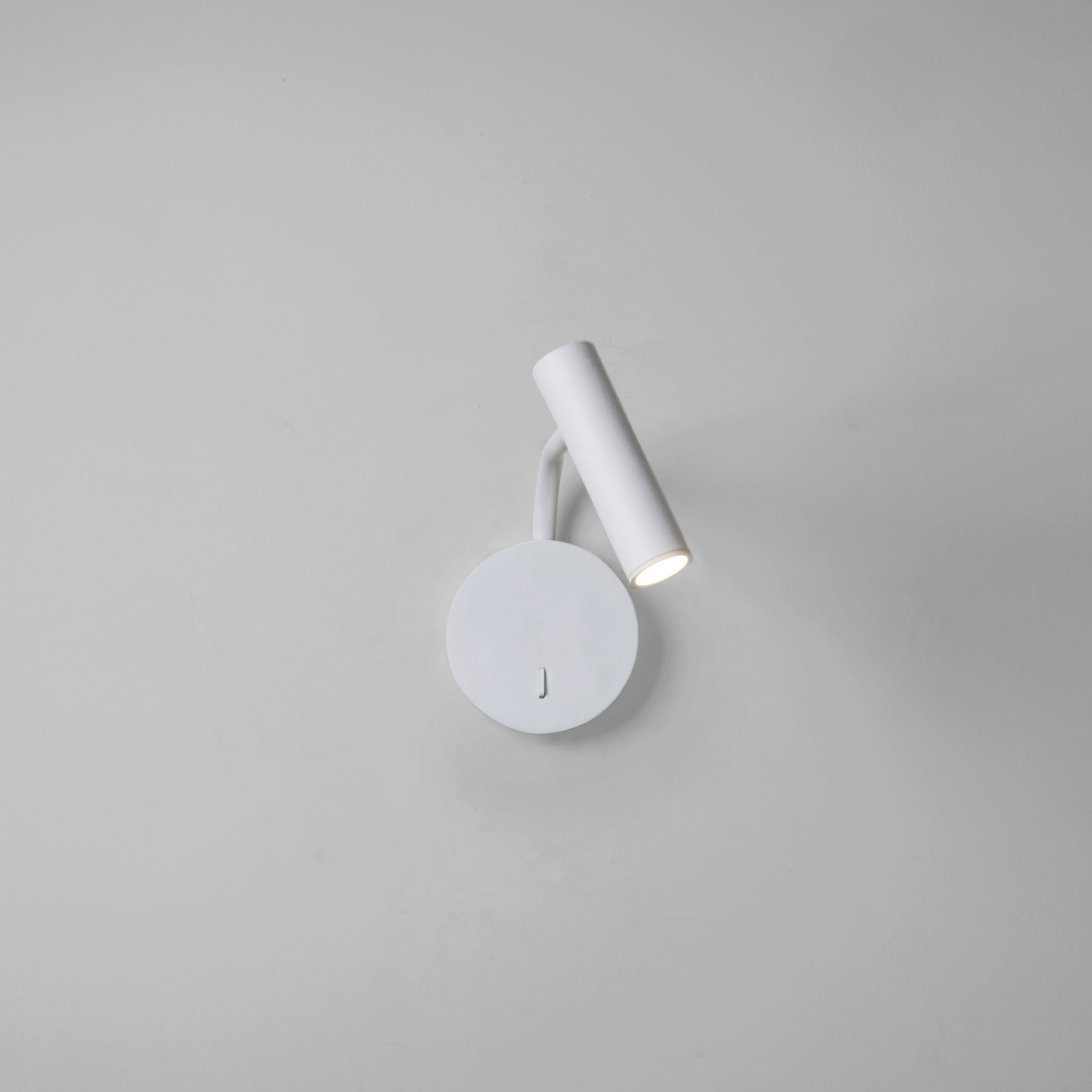 Astro Enna Reading Light in Matt White