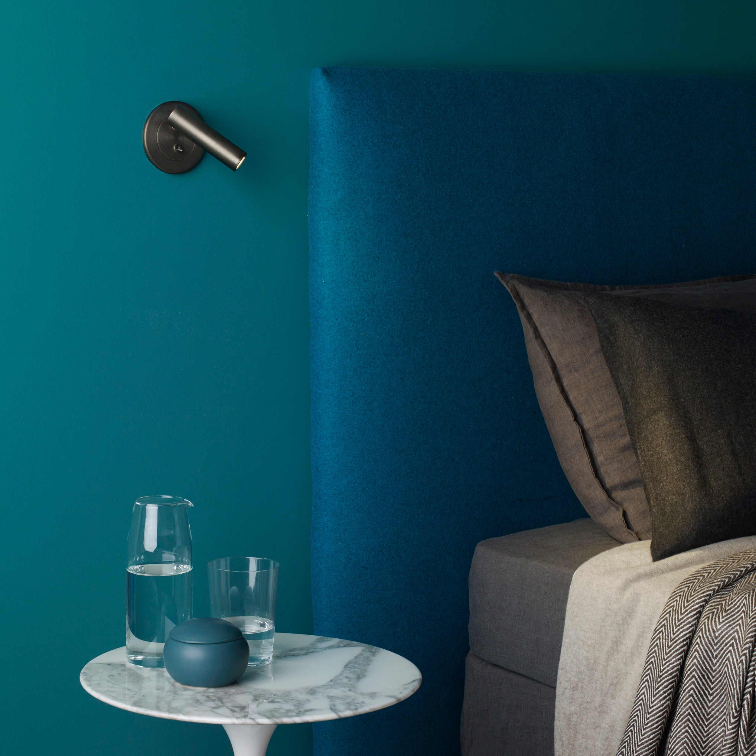 Astro Enna Recessed Switched Reading Light