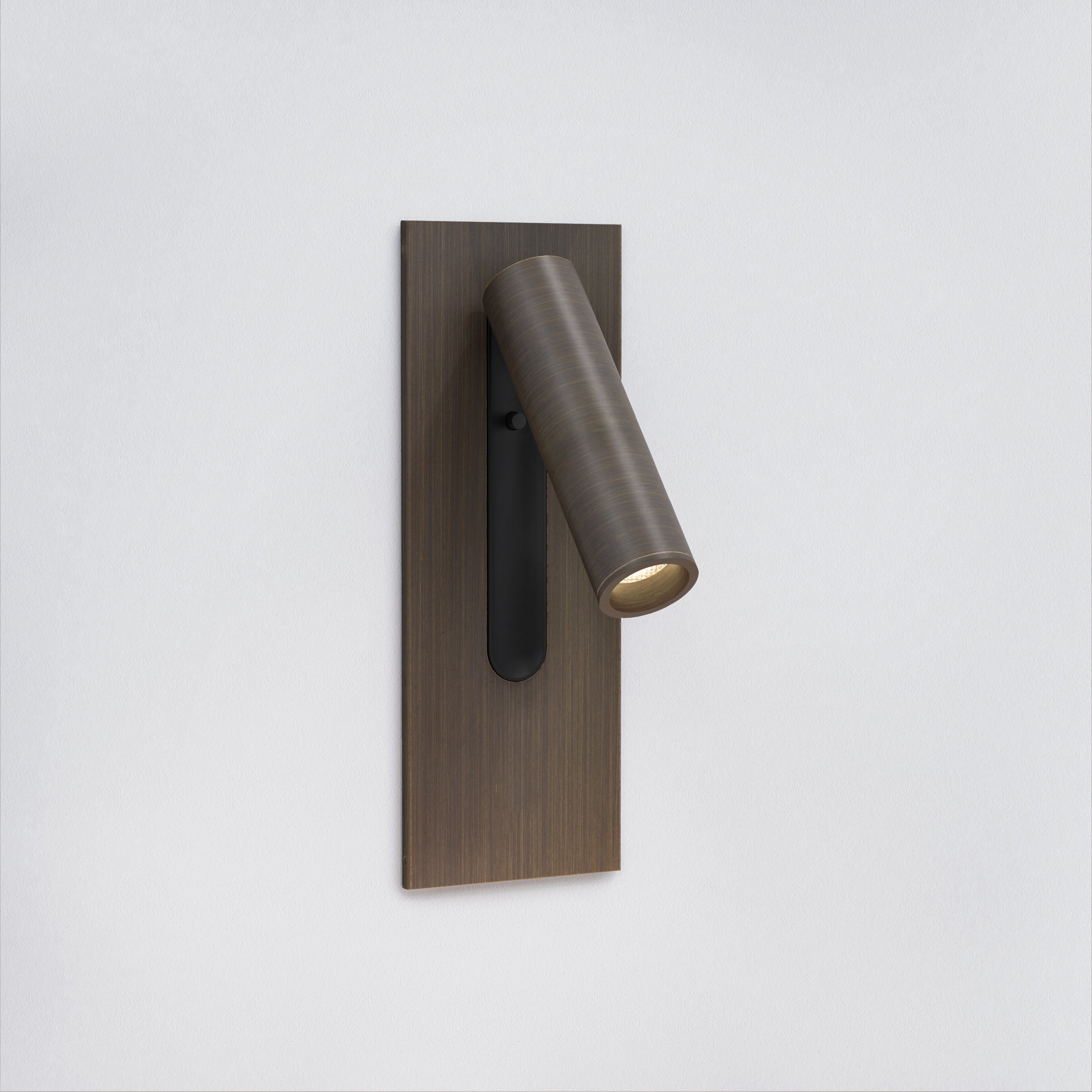 Astro Fuse 3 Reading Light in Bronze