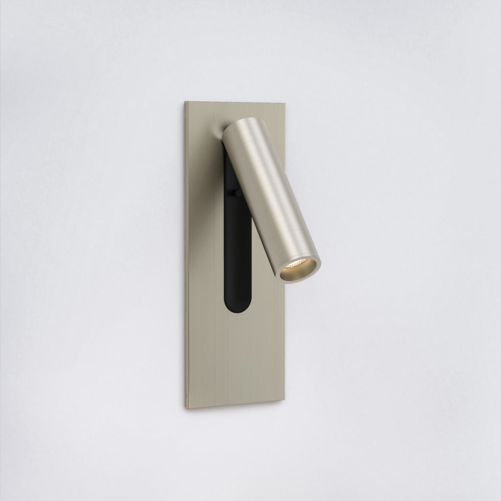 Astro Fuse 3 Reading Light