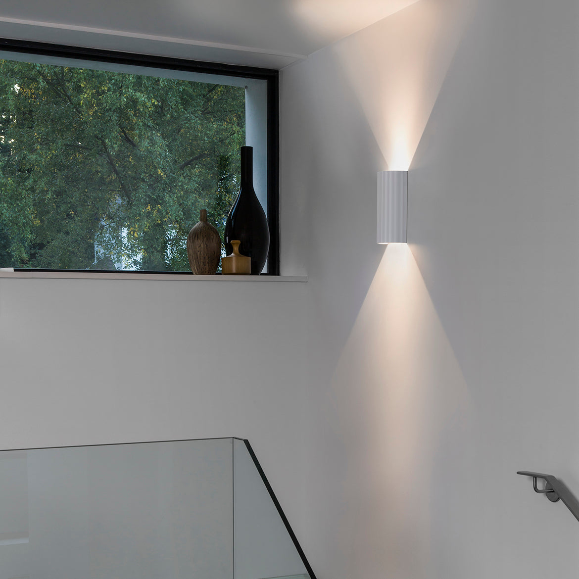 Astro Kymi 220 Wall Light in Plaster