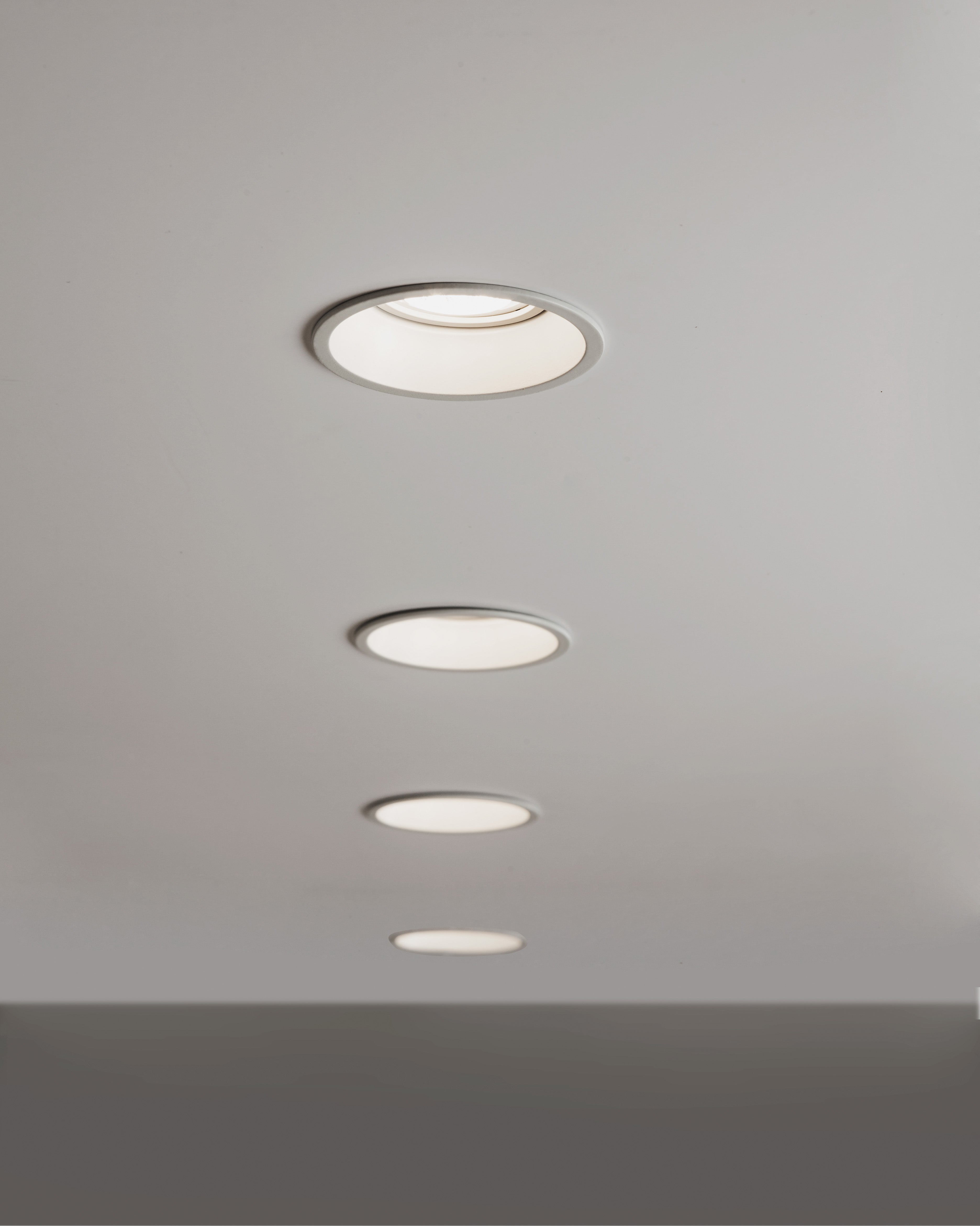 Astro Minima Round Fire Rated Bathroom Downlight in Matt White 1249023