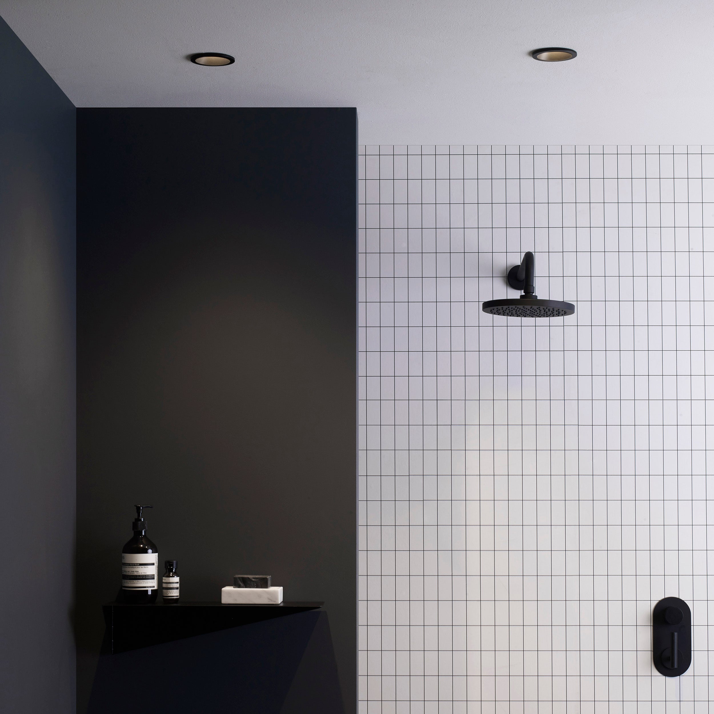 Astro Minima Round Fixed Bathroom Downlight in Matt Black IP65 1249017