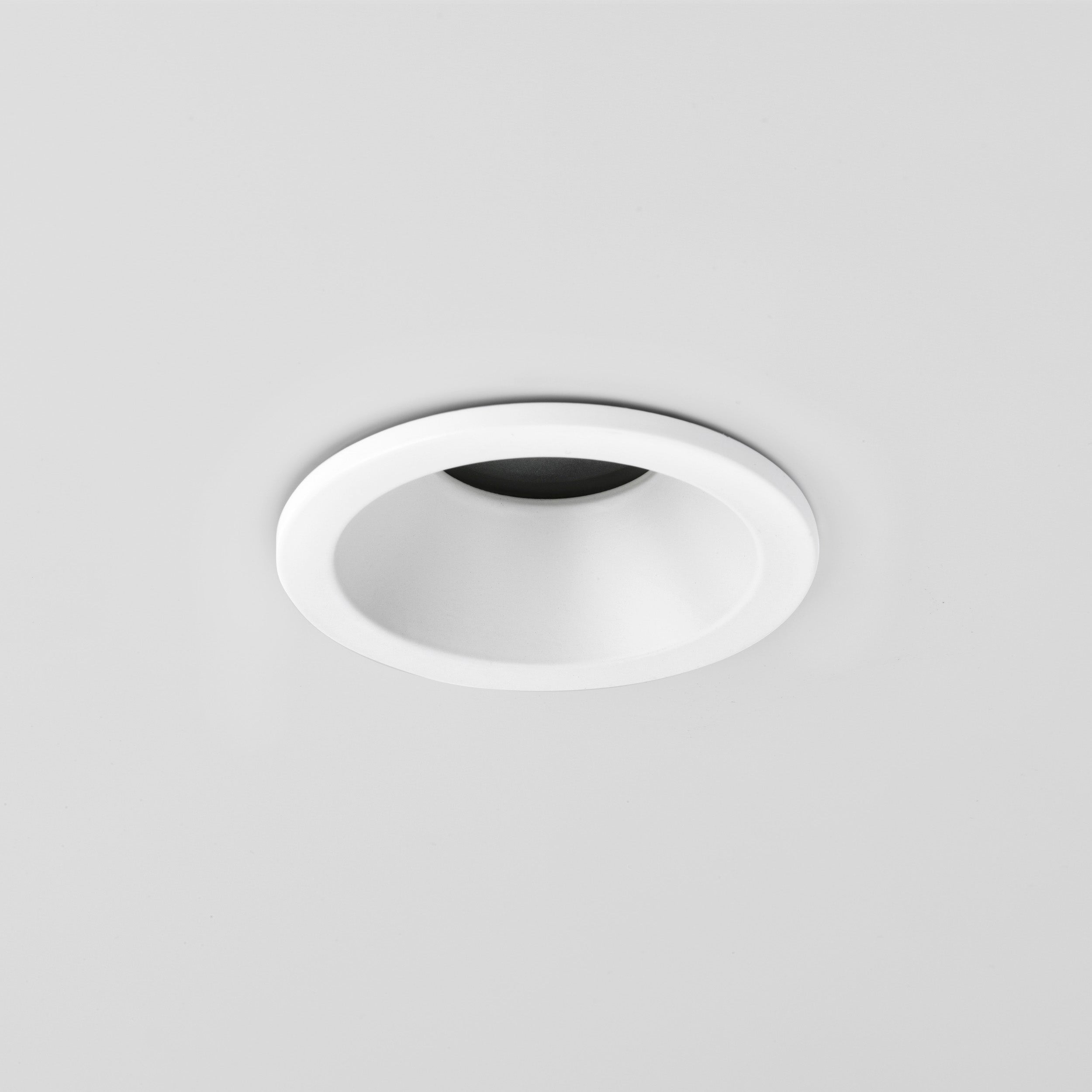 Astro Minima Round Fixed Bathroom Downlight in Matt White IP65 1249012