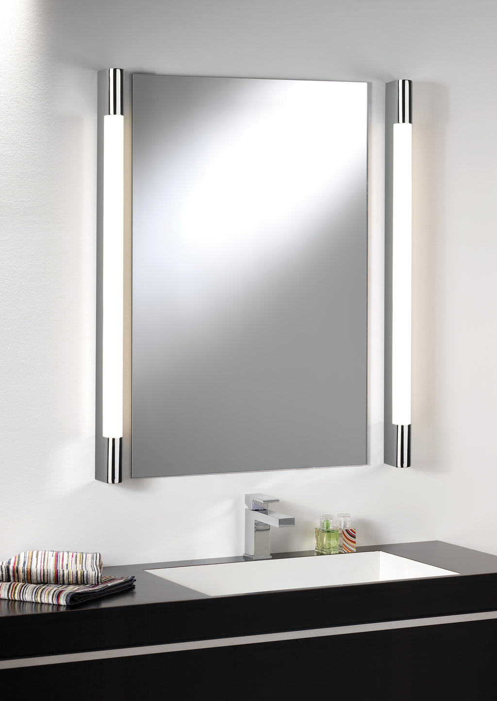 Astro Palermo 900 LED Bathroom Wall Light in Polished Chrome