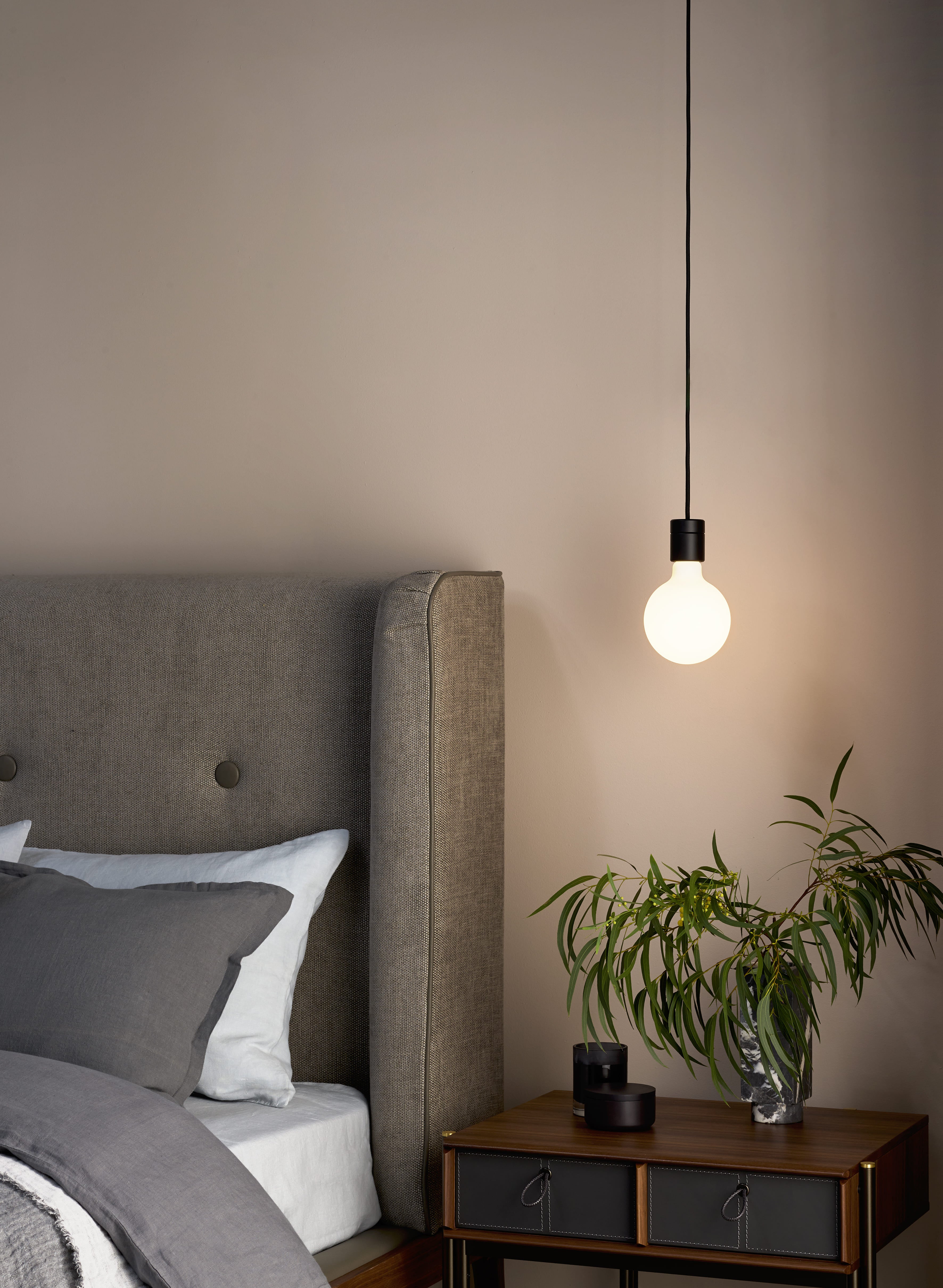 Astro Pendant Suspension Kit 4 in Matt Black