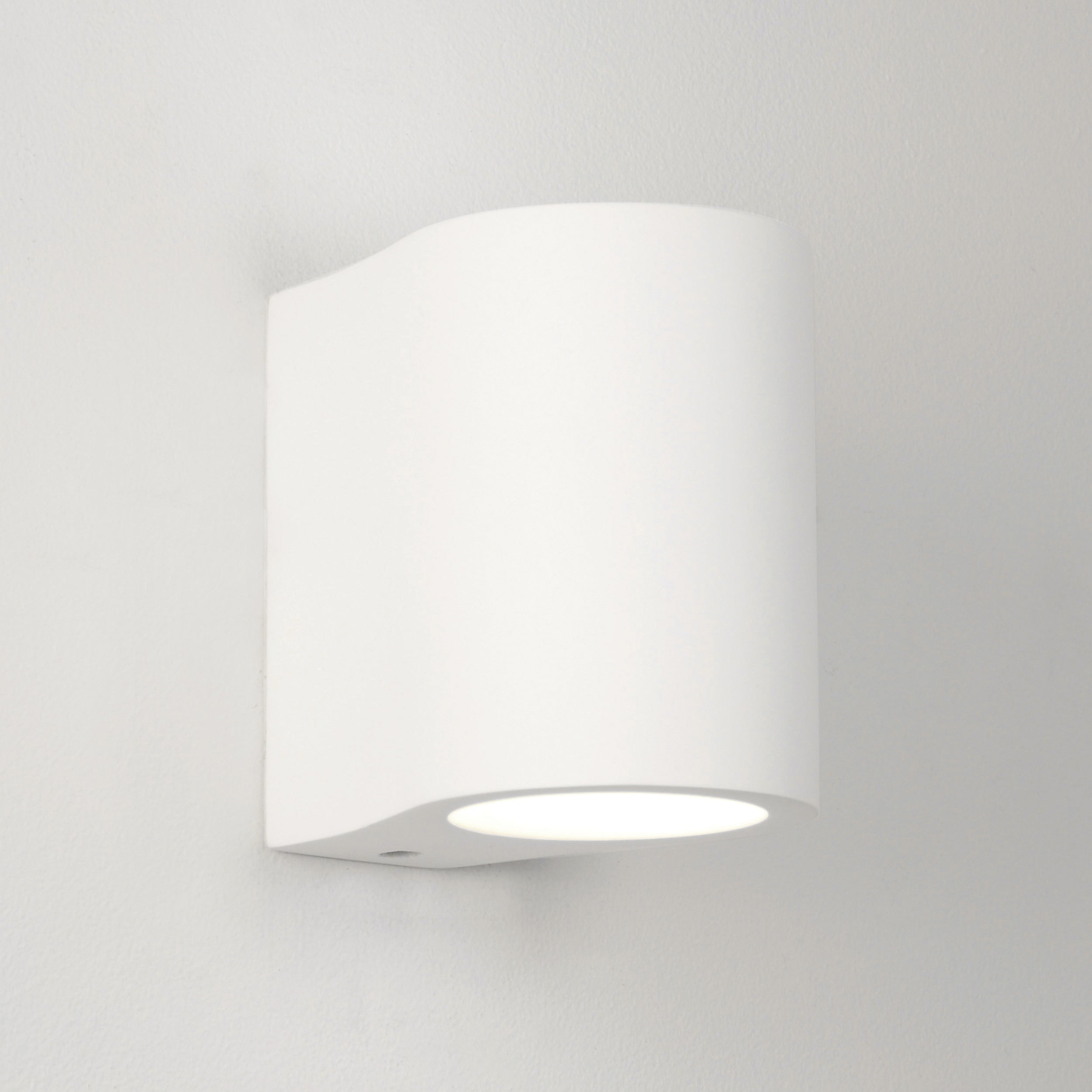 Astro Pero Wall Light in Plaster
