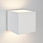 Astro Pienza 165 Wall Light in Plaster