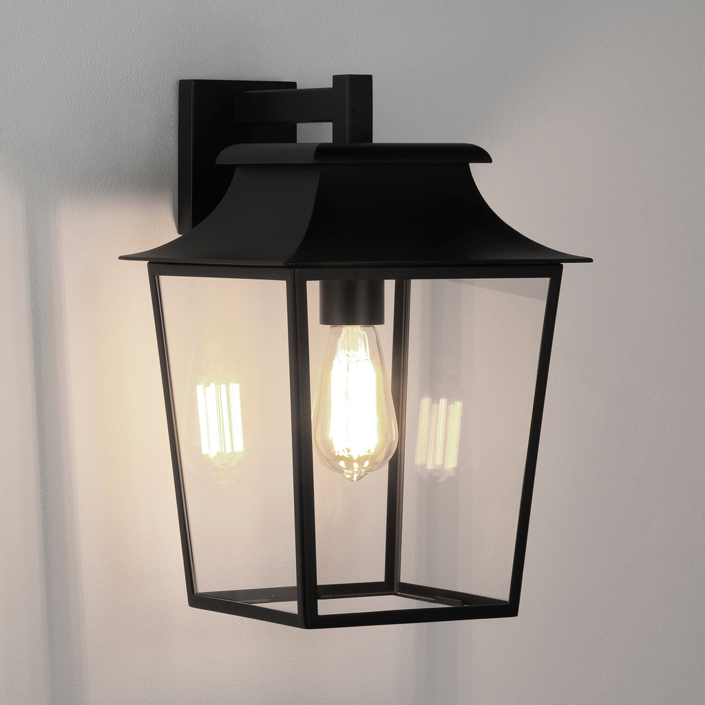Astro Richmond 254 Outdoor Porch Wall Lantern in Textured Black