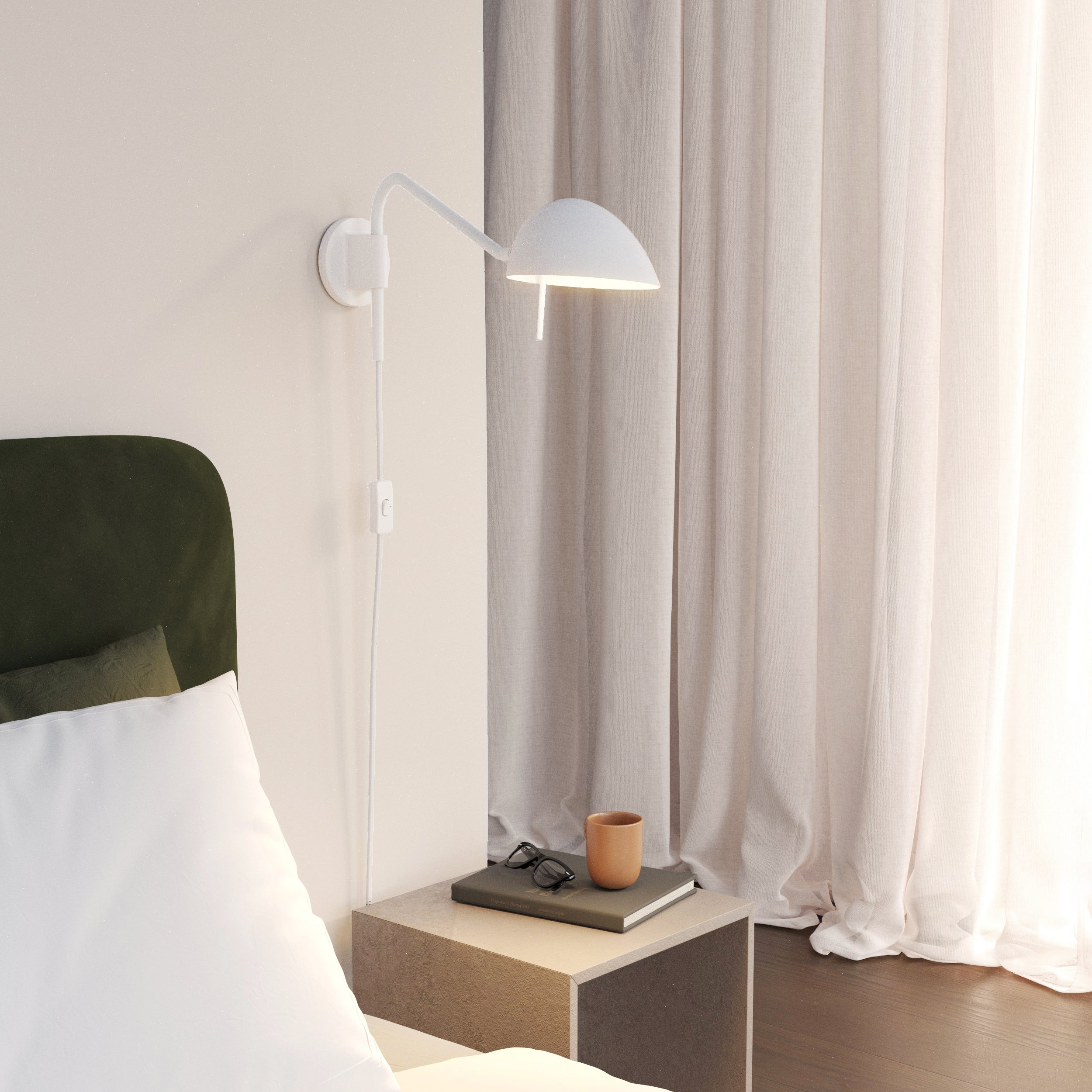 Astro Serge Plug-In Reading Light in Matt White