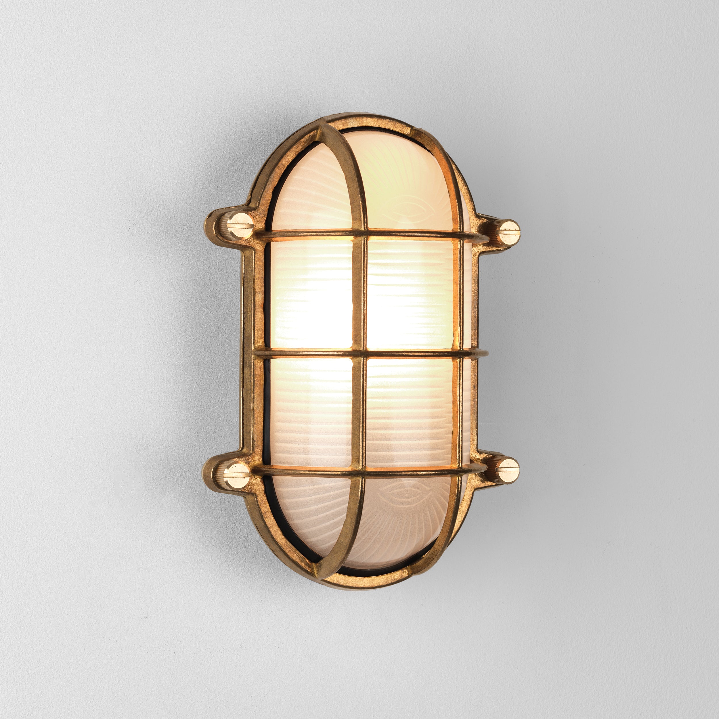 Astro Thurso Oval Outdoor Wall Light in Cast Brass