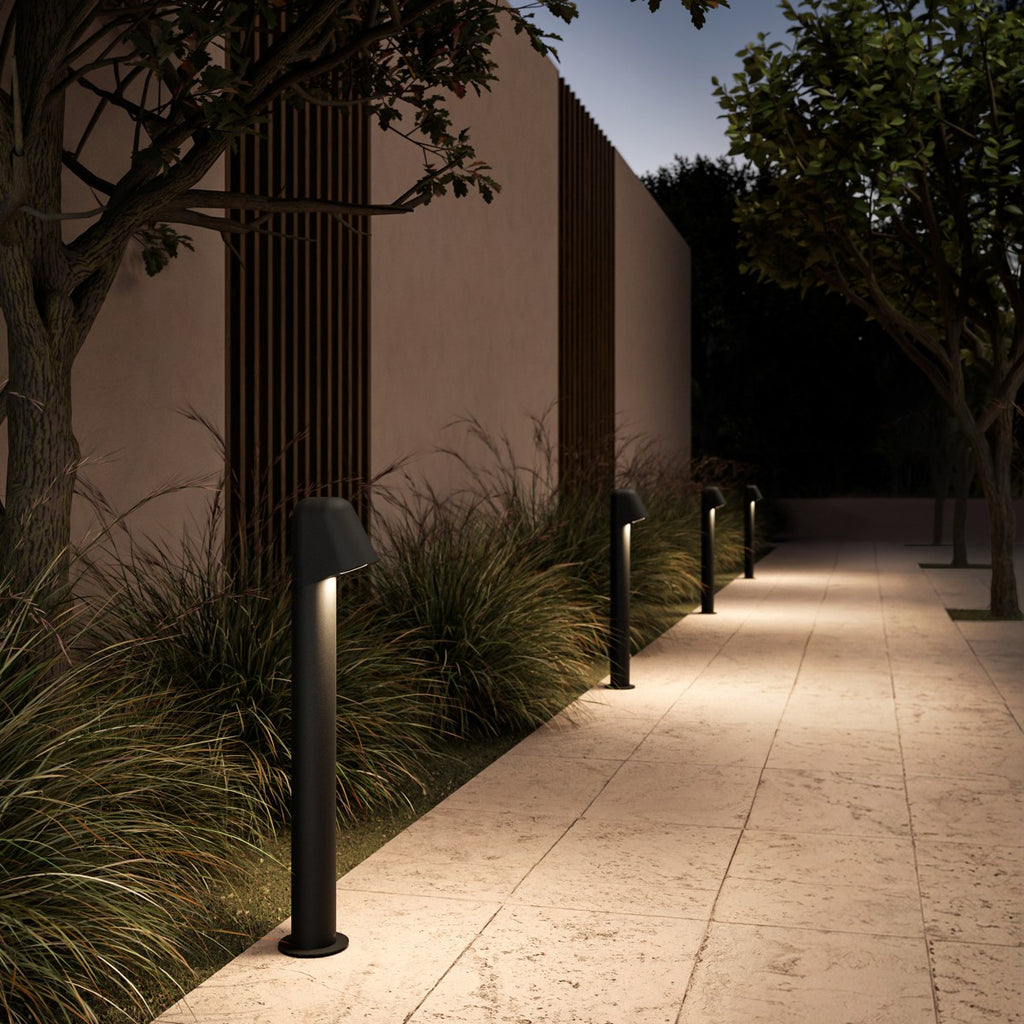 Astro Mast Bollard 700 Outdoor Bollard Light in Textured Black