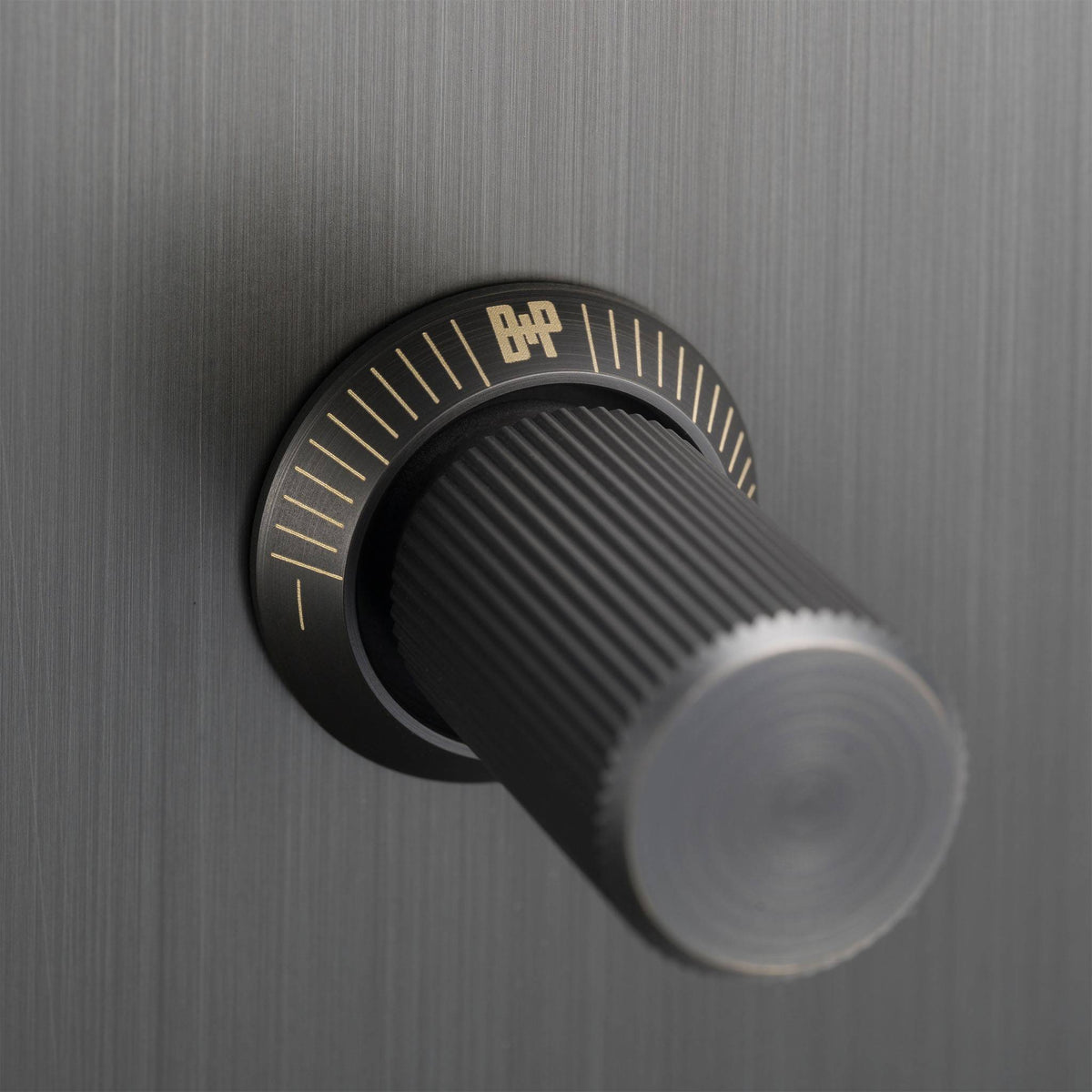 Buster & Punch 2G Dimmer / 120W / Linear
