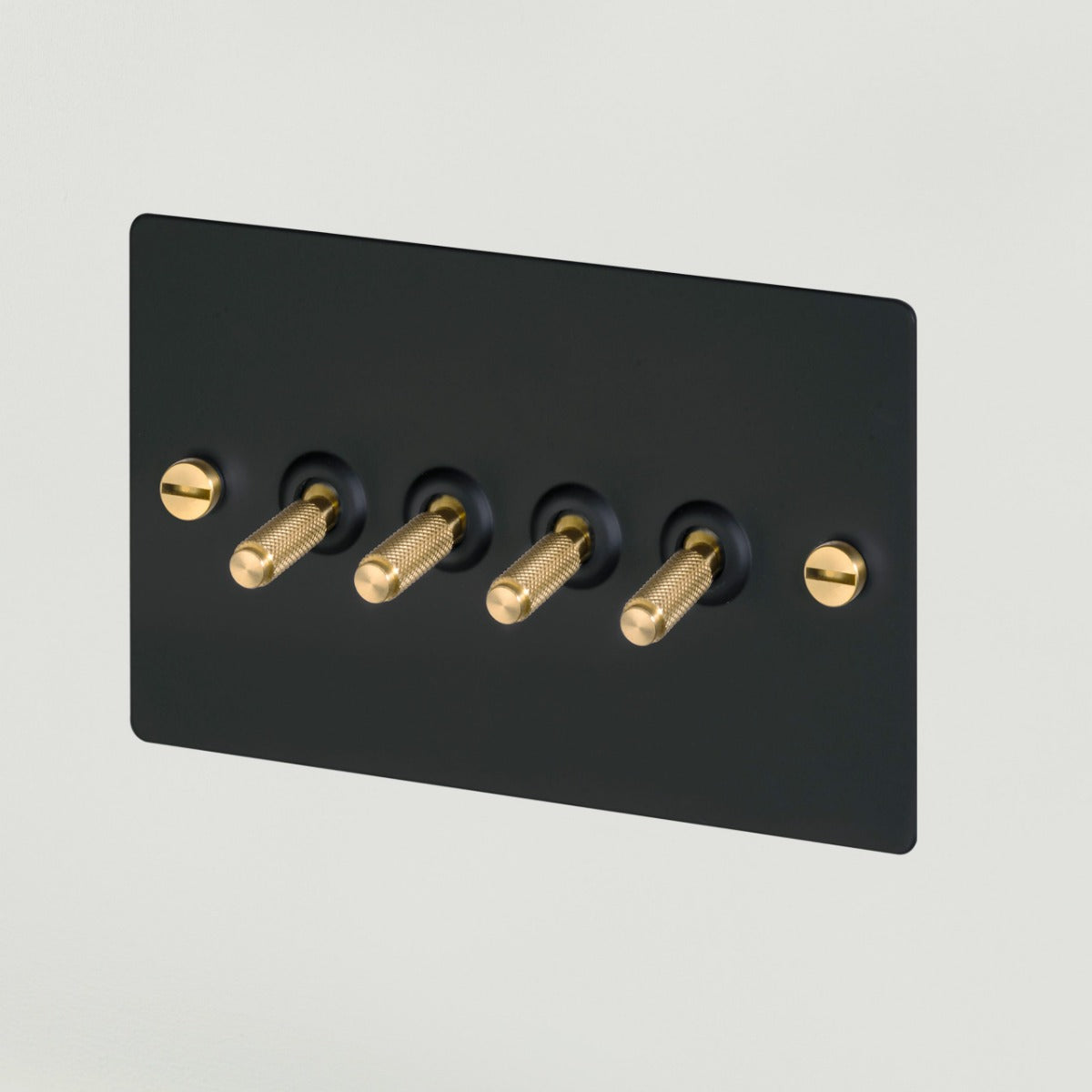 Buster & Punch 4G Toggle Switch / Black / Brass
