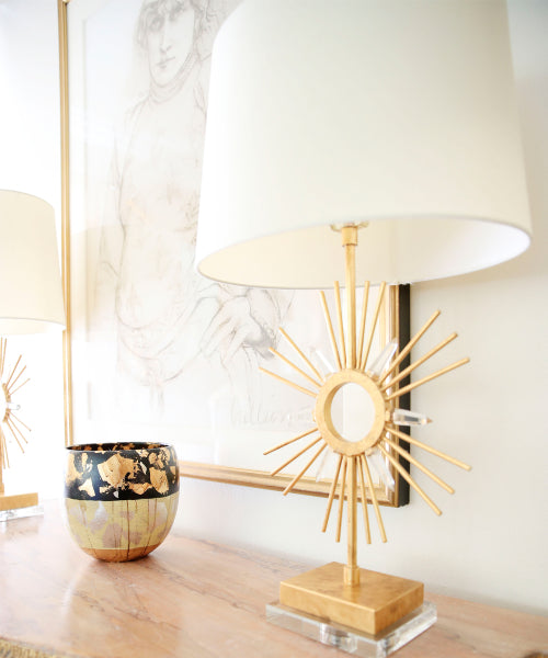 Gilded Nola Sun King Table Lamp in Distressed Gold