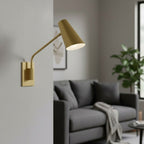 Hinkley Bray Wall Light in Lacquered Brass