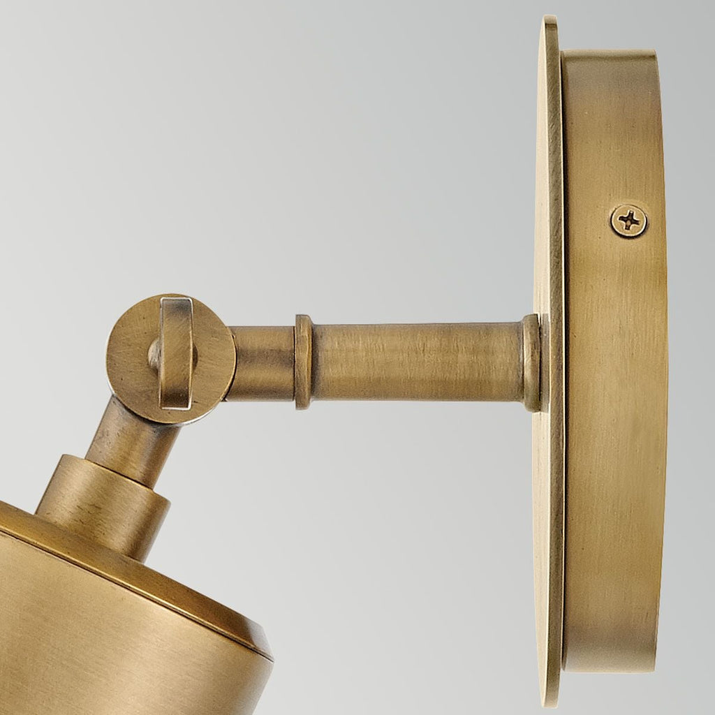 Hinkley Pratt Outdoor Spot Light in Heritage Brass