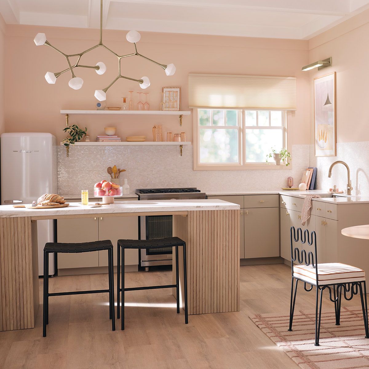 Kichler Cassius 8 Light Pendant in Champagne Bronze