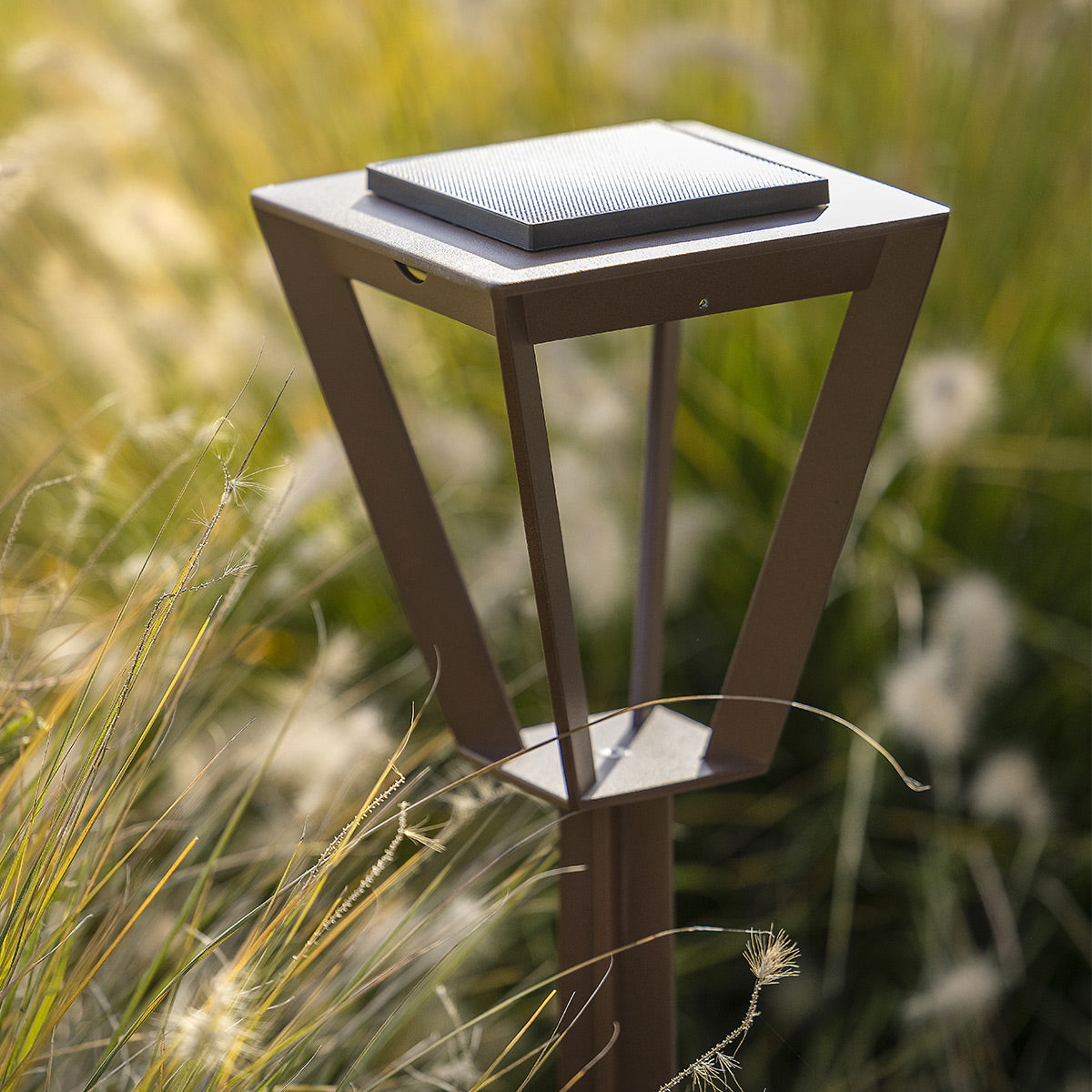 Metro 500lm Max Solar Pathway Light 90 cm - Corten Aluminium