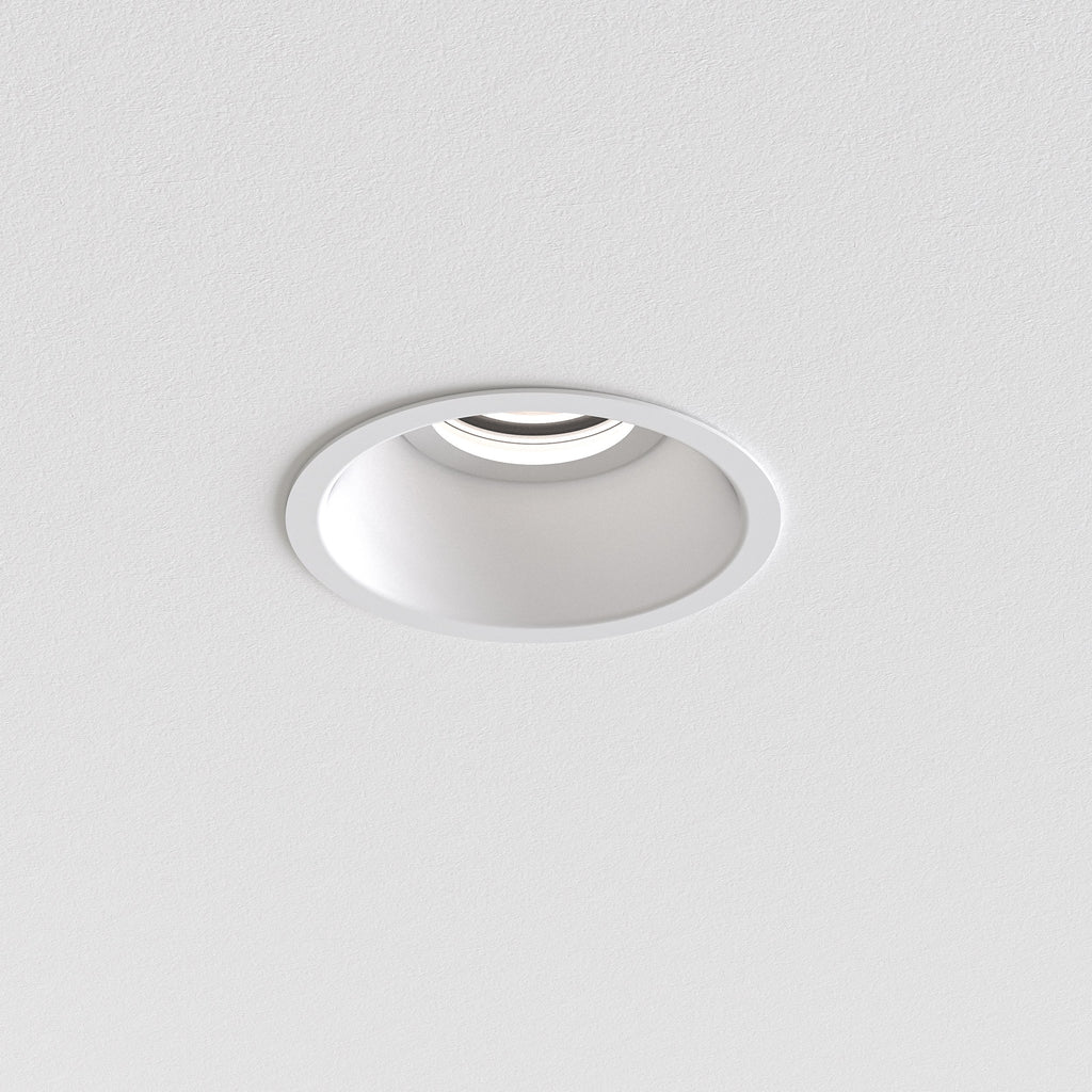 Minima Pro Round Fixed IP65 (4000034) in Matt Black - Product Image 3