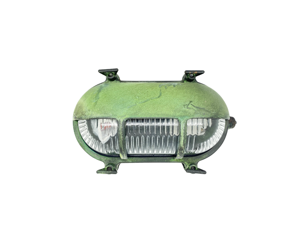 Navigator Palaemon Eyelid Bulkhead Solid Brass in Verdigris