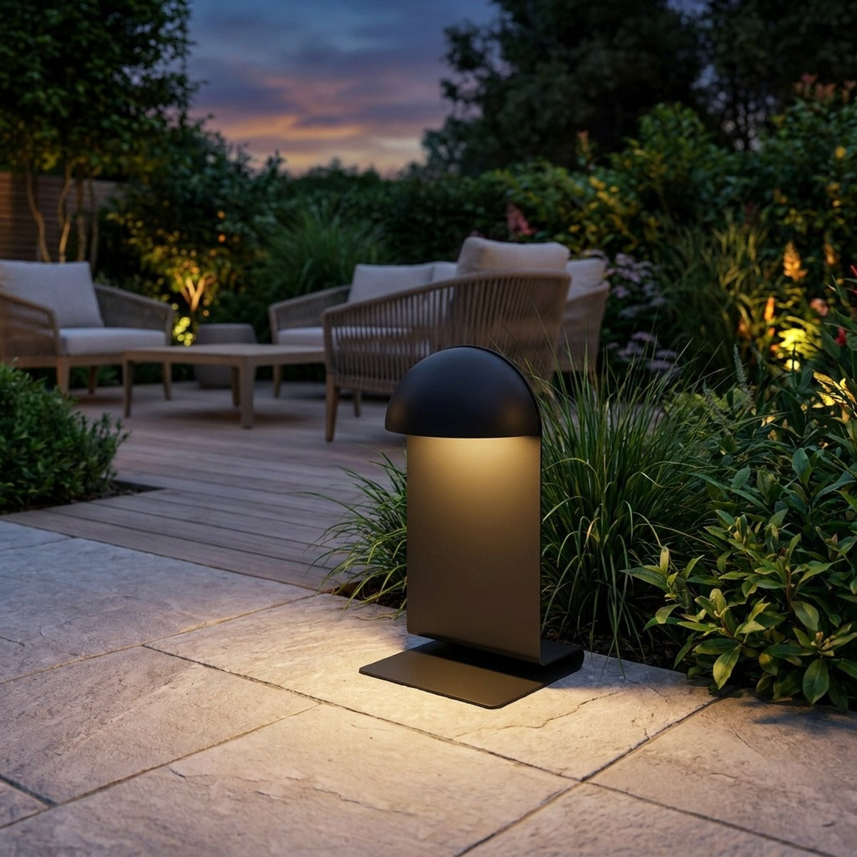 Novena Mezzo Cordless Rechargeable Lamp with Rotating Head, Black