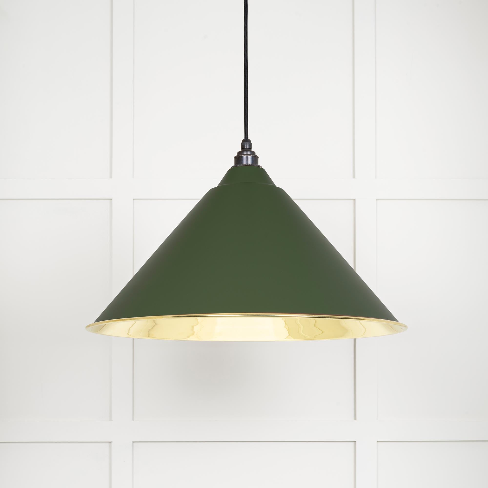 Novena Newbridge Smooth Brass Pendant Light in Heath