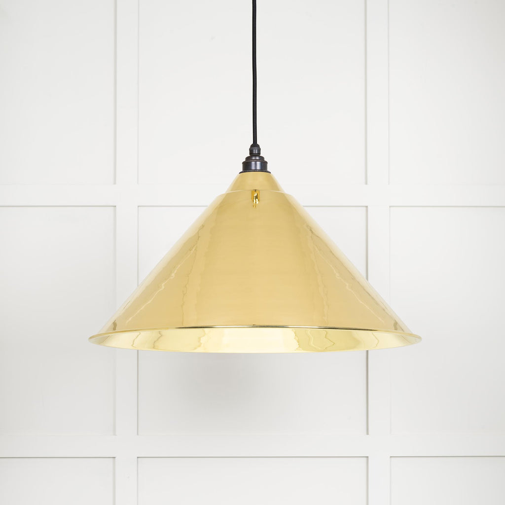 Novena Newbridge Smooth Brass Pendant Light