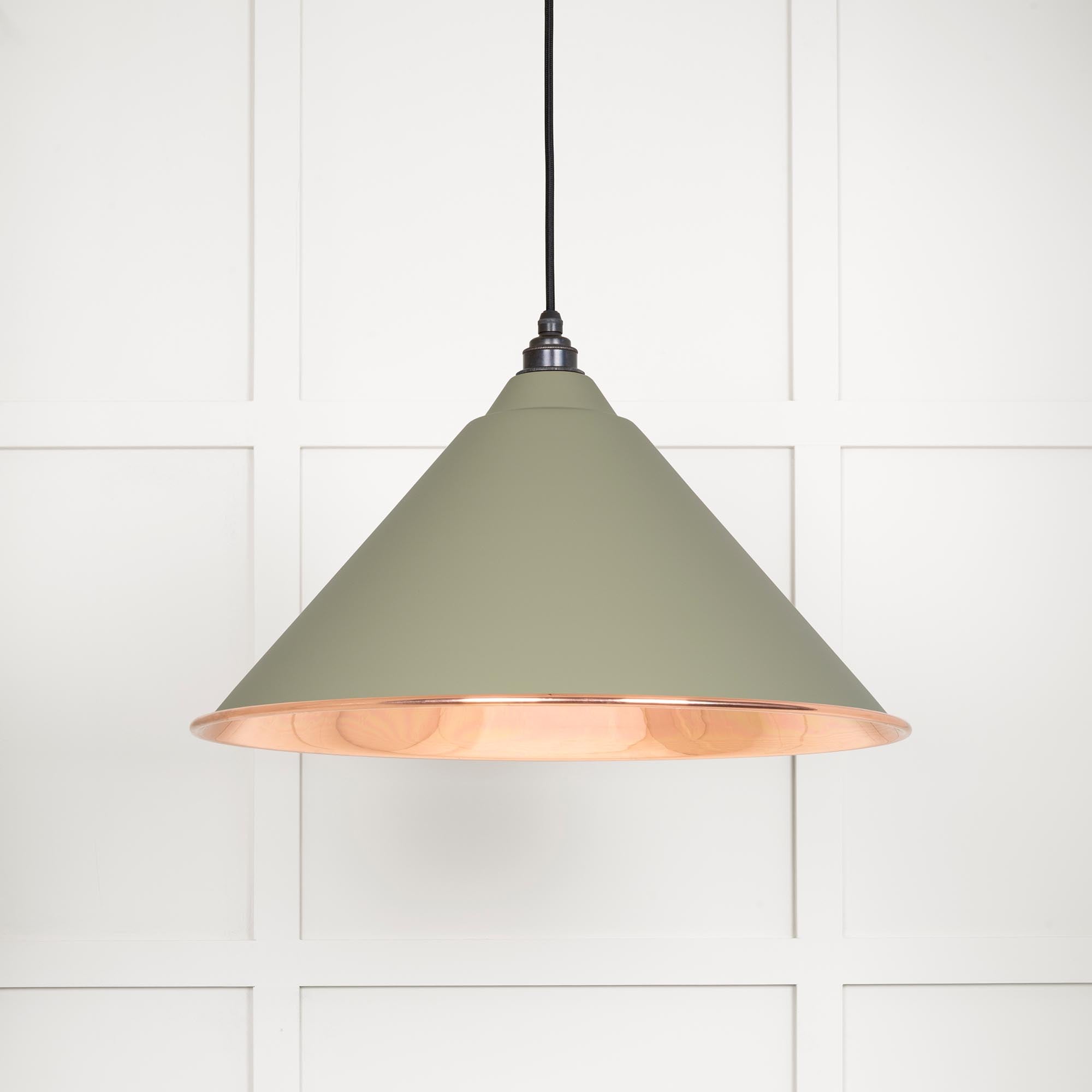 Novena Newbridge Smooth Copper Pendant Light in Tump