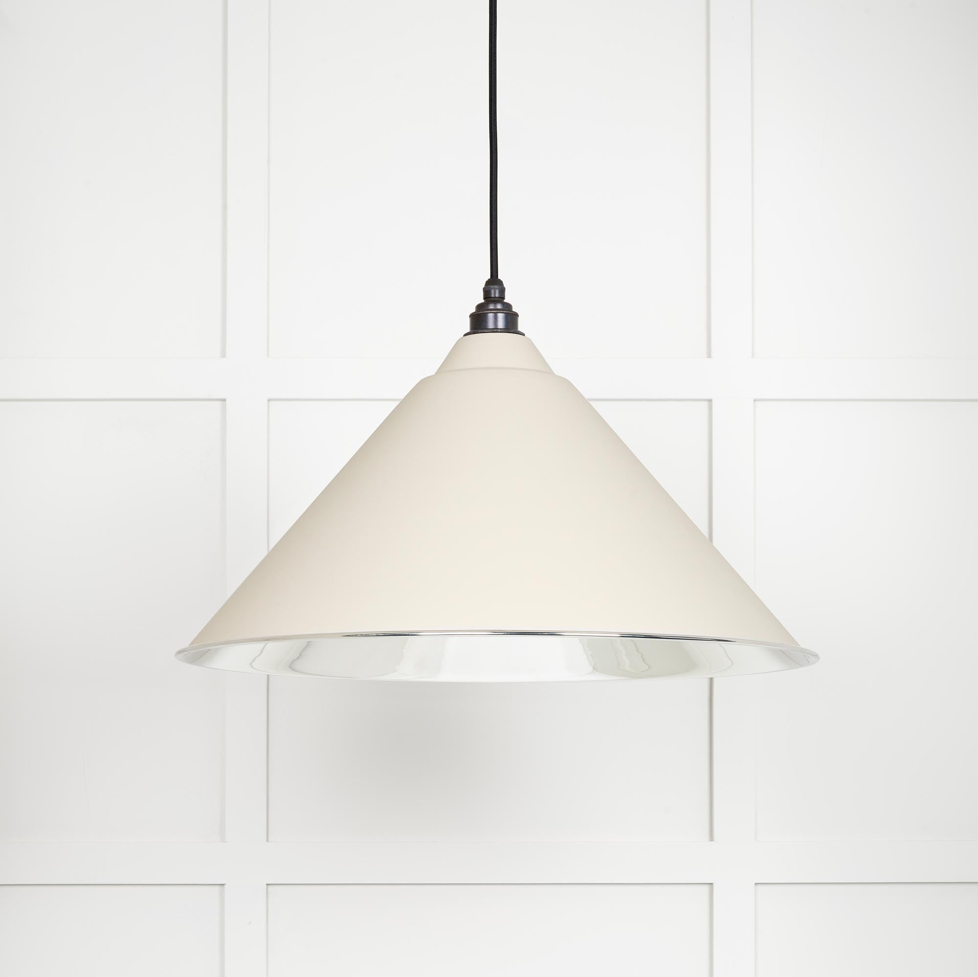 Novena Newbridge Smooth Nickel Pendant Light in Teasel