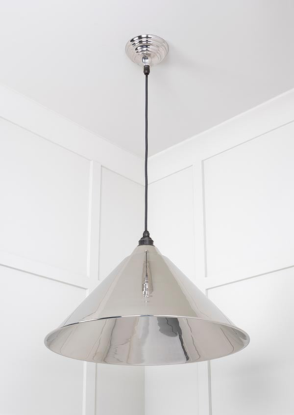 Novena Newbridge Smooth Nickel Pendant