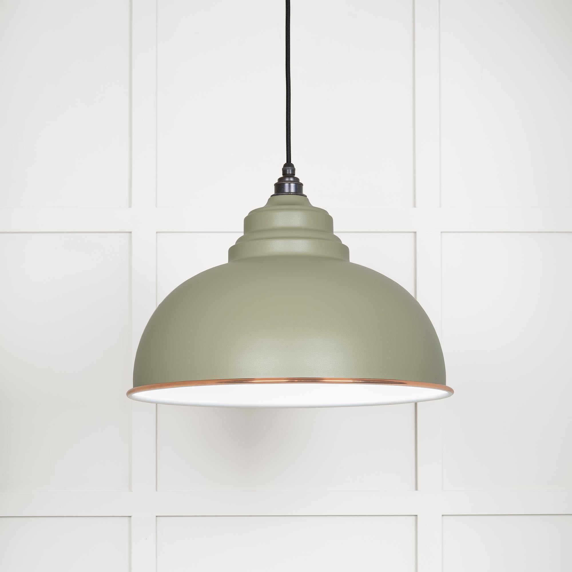 Novena Oakley Park Accent Pendant Light in Tump