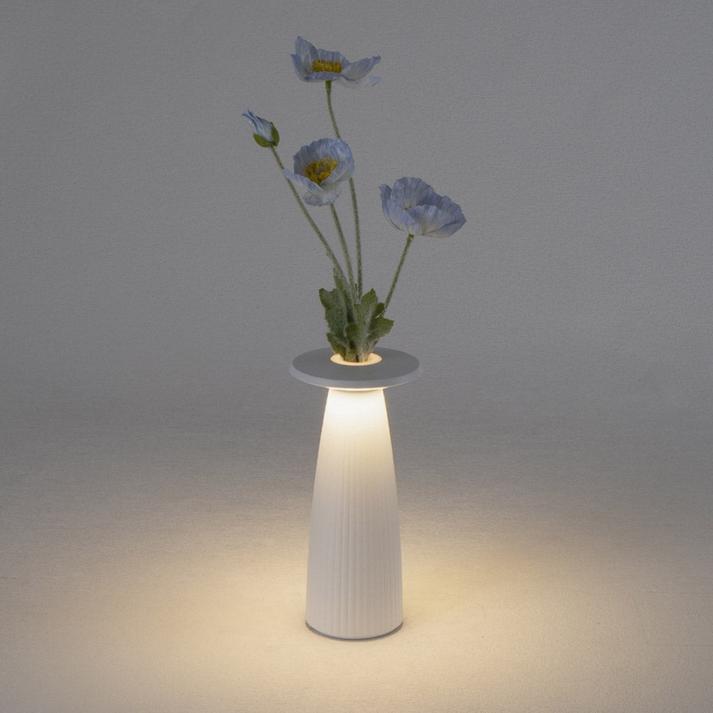 Novena Petalo Mini Cordless Rechargeable Outdoor Table Lamp