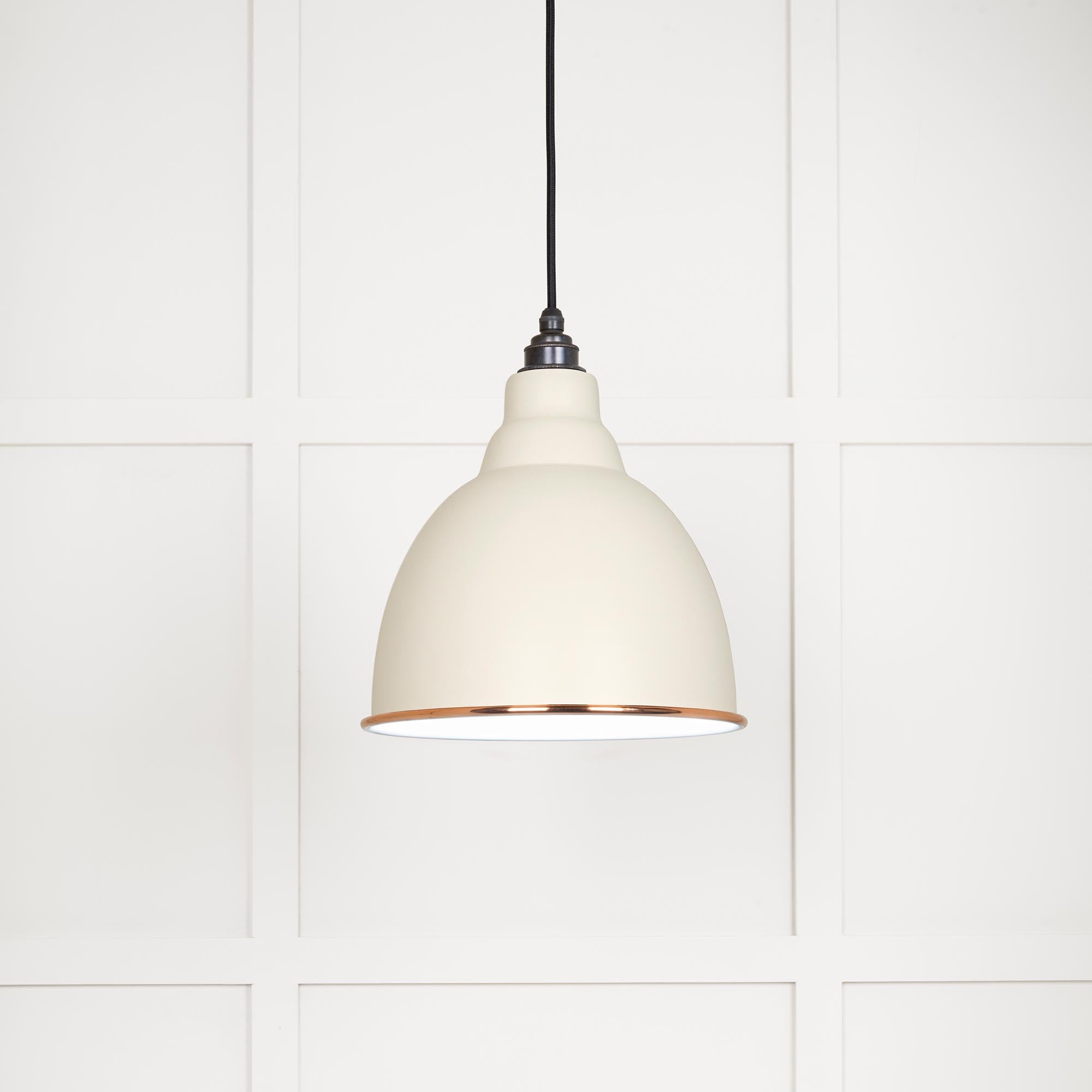 Novena Talgarth Accent Pendant Light in Teasel