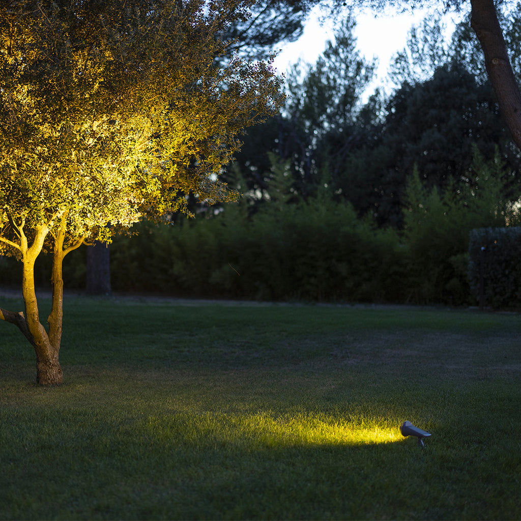 Oje 600lm Solar Spotlight with 3 Ground Spikes